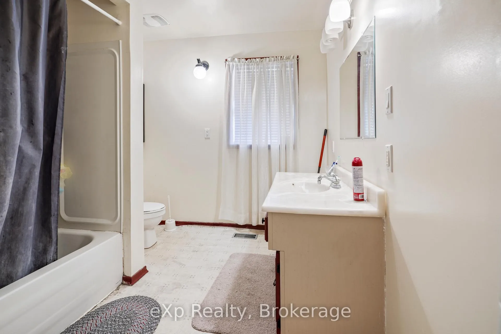 Photo 17 of 43645 Newry Road, Huron East, Grey — HOMEH