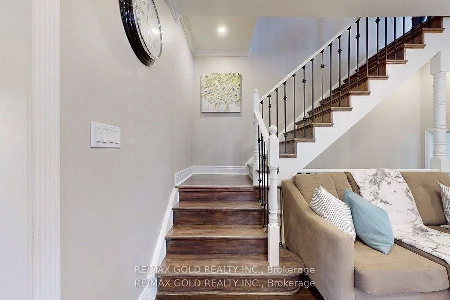 Photo 12 of 41 Brookstone Court, Caledon, Rural Caledon — HOMEH