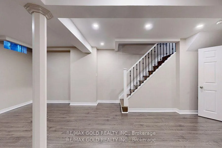 Photo 32 of 41 Brookstone Court, Caledon, Rural Caledon — HOMEH
