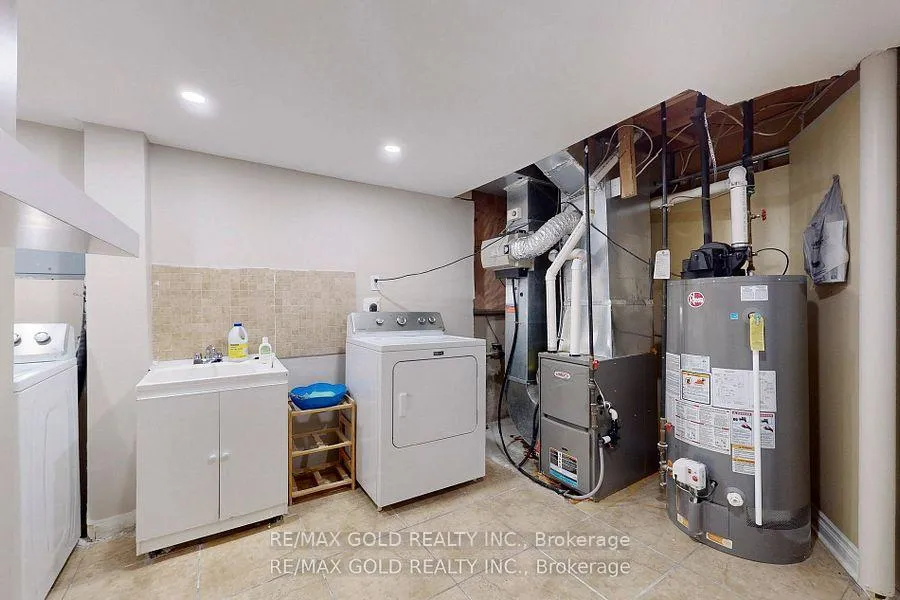 Photo 36 of 41 Brookstone Court, Caledon, Rural Caledon — HOMEH