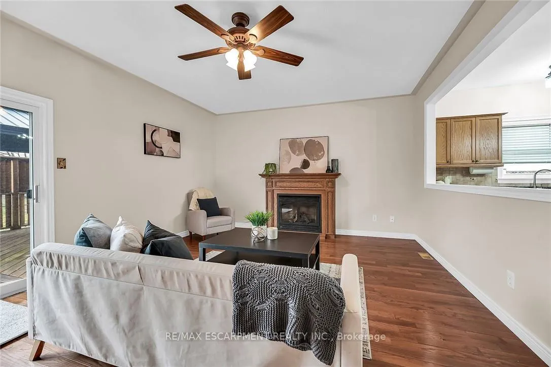 Photo 19 of 20 Oak Crescent, Haldimand — HOMEH