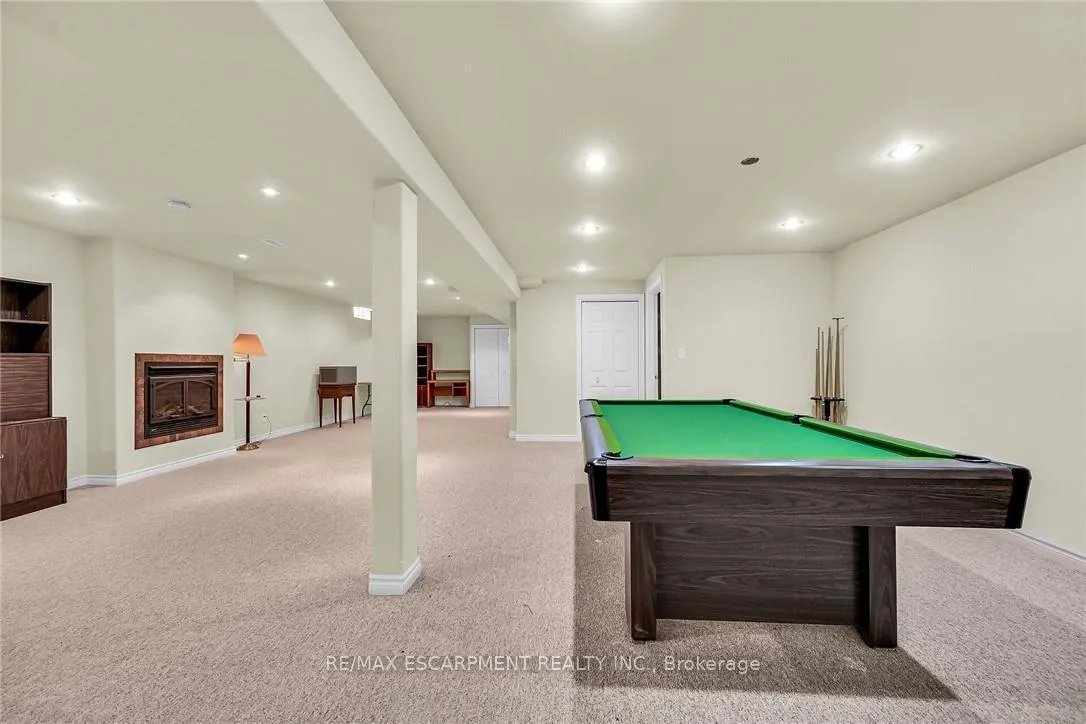 Photo 31 of 20 Oak Crescent, Haldimand — HOMEH