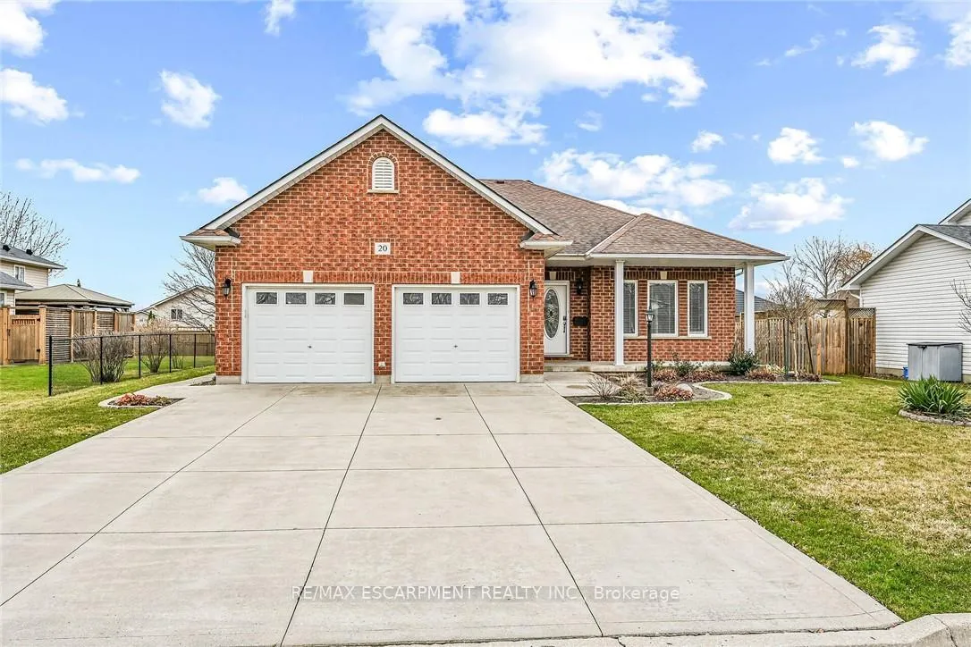 Photo 41 of 20 Oak Crescent, Haldimand — HOMEH