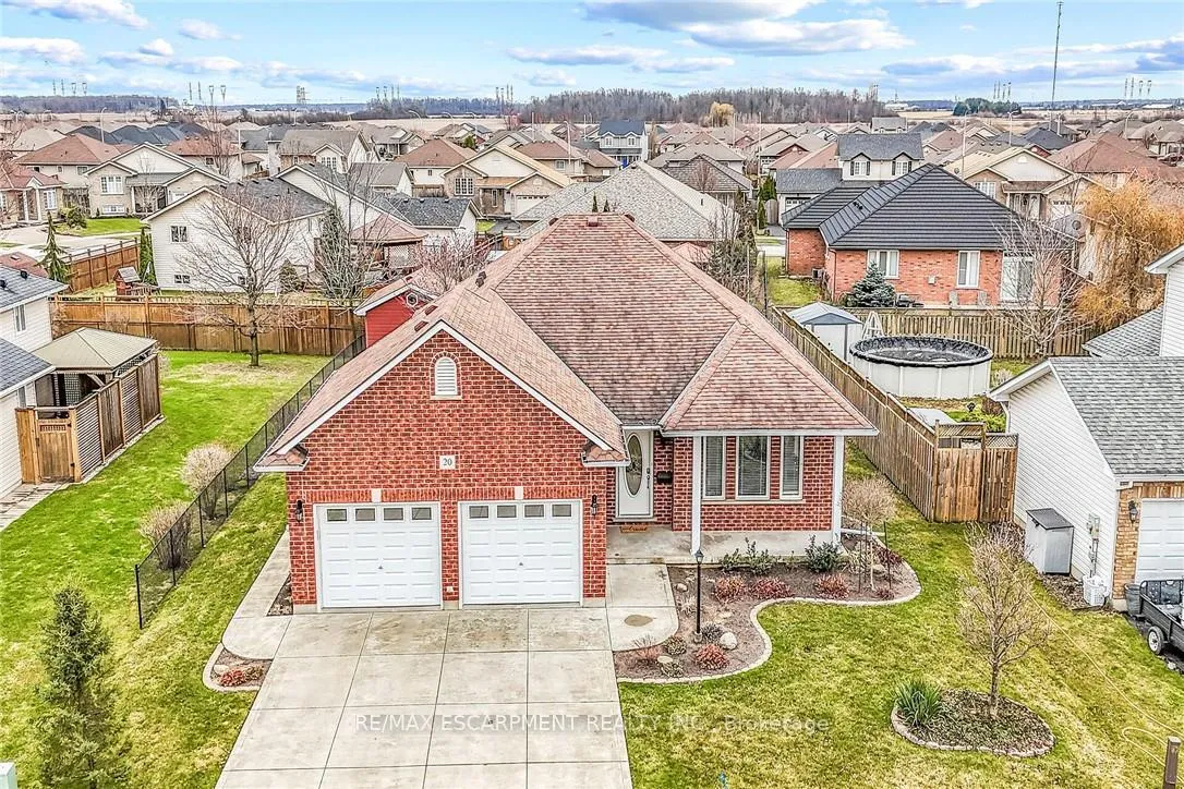 Photo 43 of 20 Oak Crescent, Haldimand — HOMEH