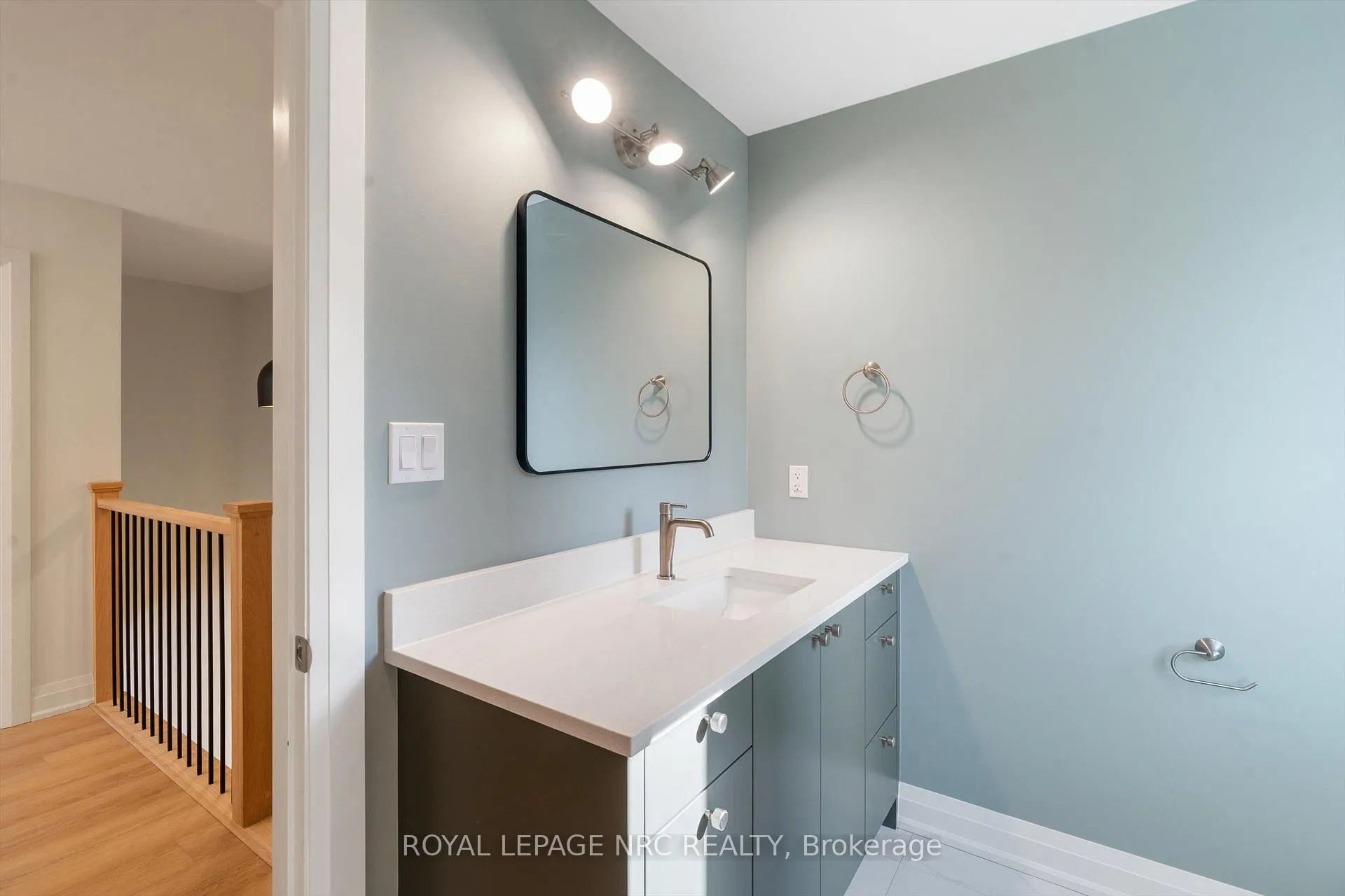 Photo 16 of 7619 Mulhern Road, Niagara Falls, Ascot — HOMEH