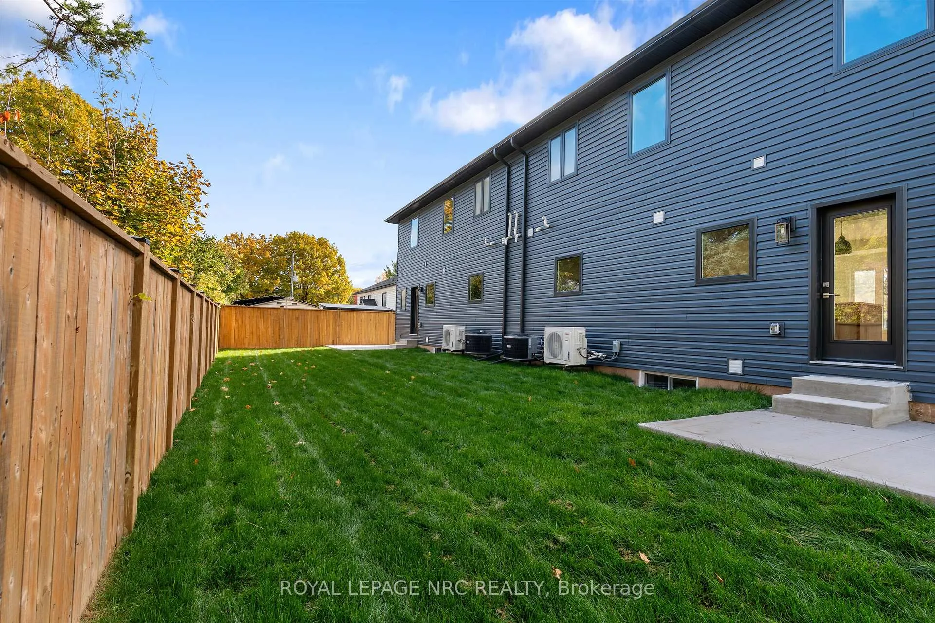 Photo 29 of 7619 Mulhern Road, Niagara Falls, Ascot — HOMEH
