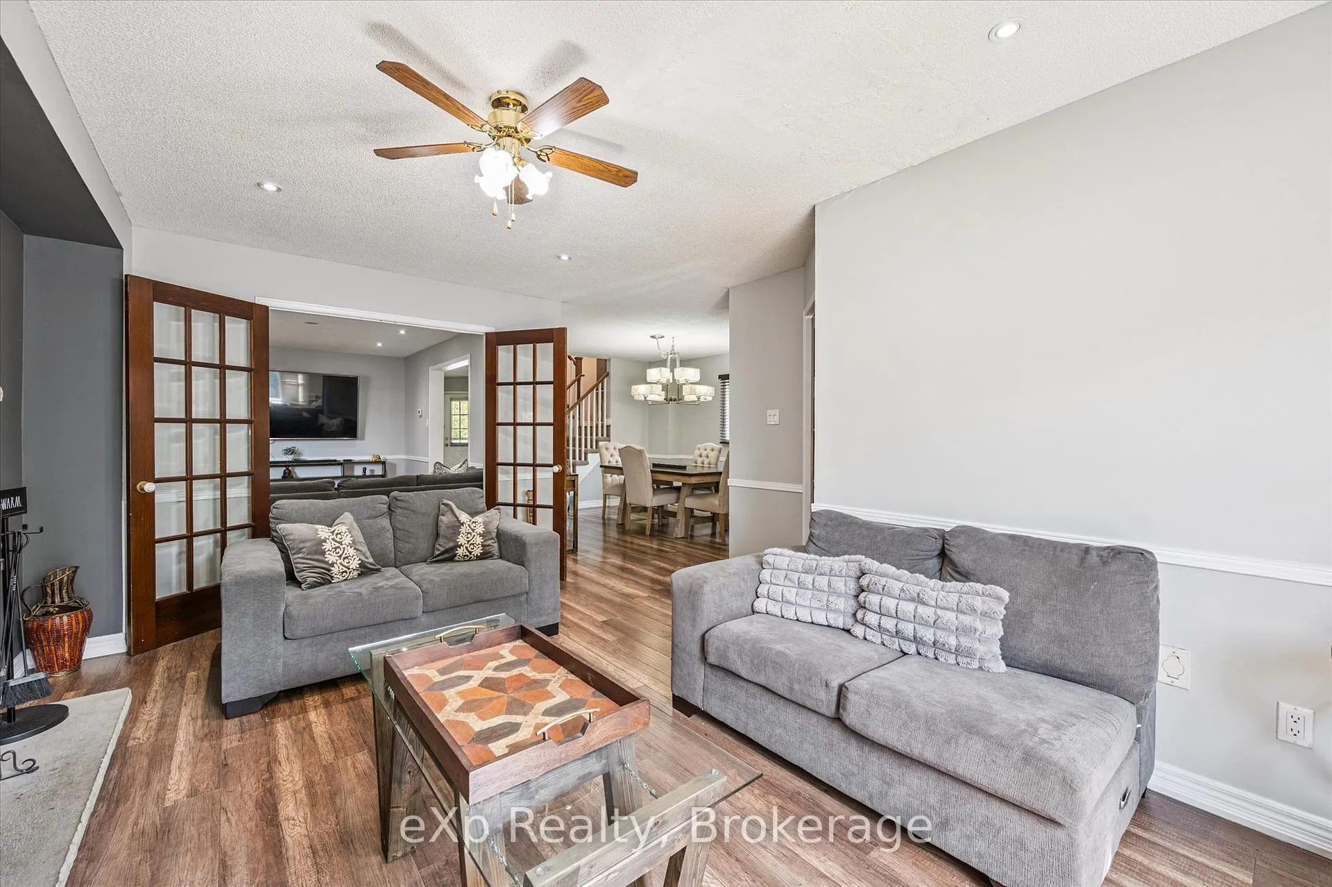 Photo 12 of 8 Lanercost Way, Brampton, Heart Lake East — HOMEH