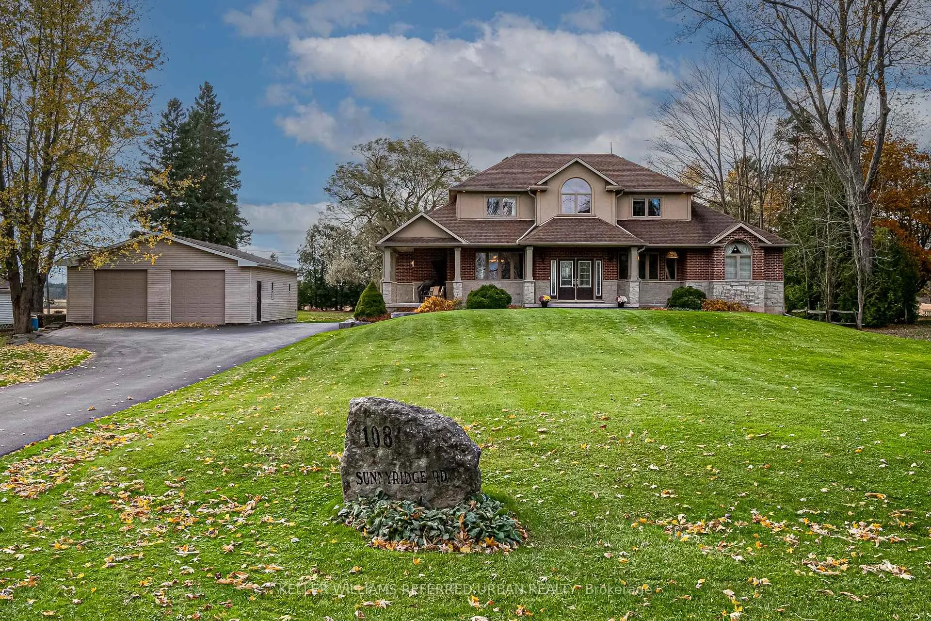 Photo 2 of 108 Sunnyridge Road, Hamilton, Jerseyville — HOMEH