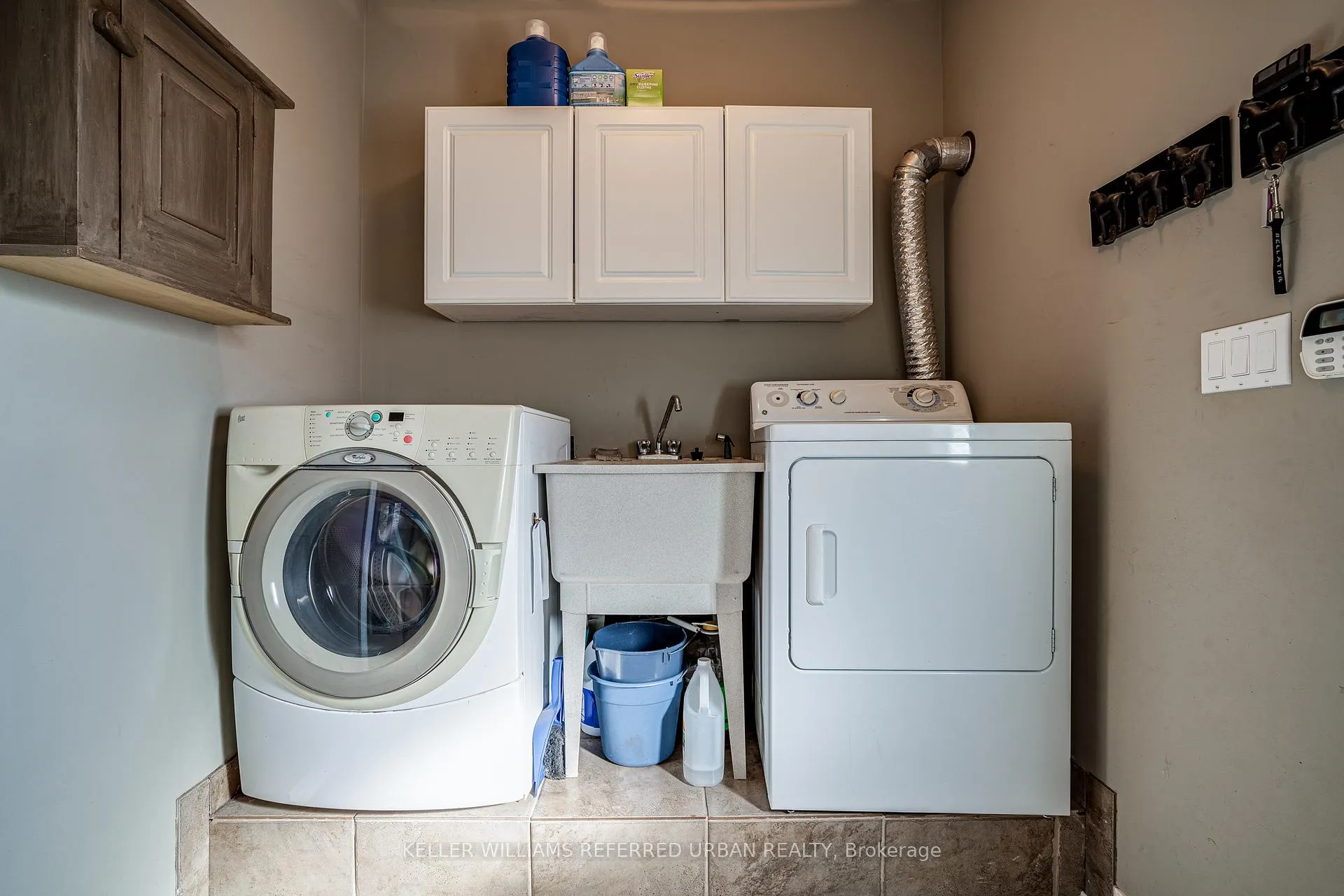 Photo 25 of 108 Sunnyridge Road, Hamilton, Jerseyville — HOMEH