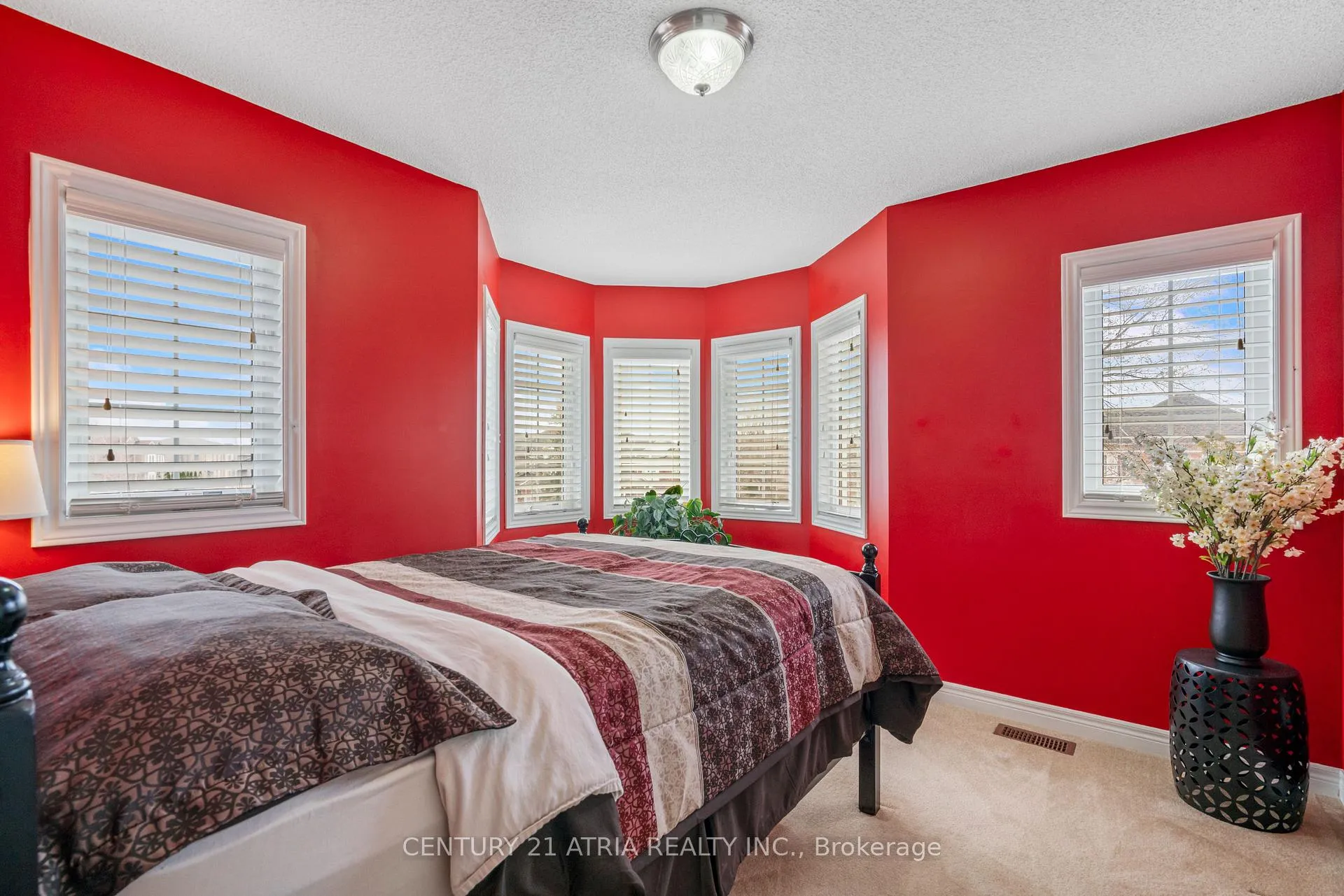 Photo 23 of 1 Carlinds Drive, Whitby, Rolling Acres — HOMEH