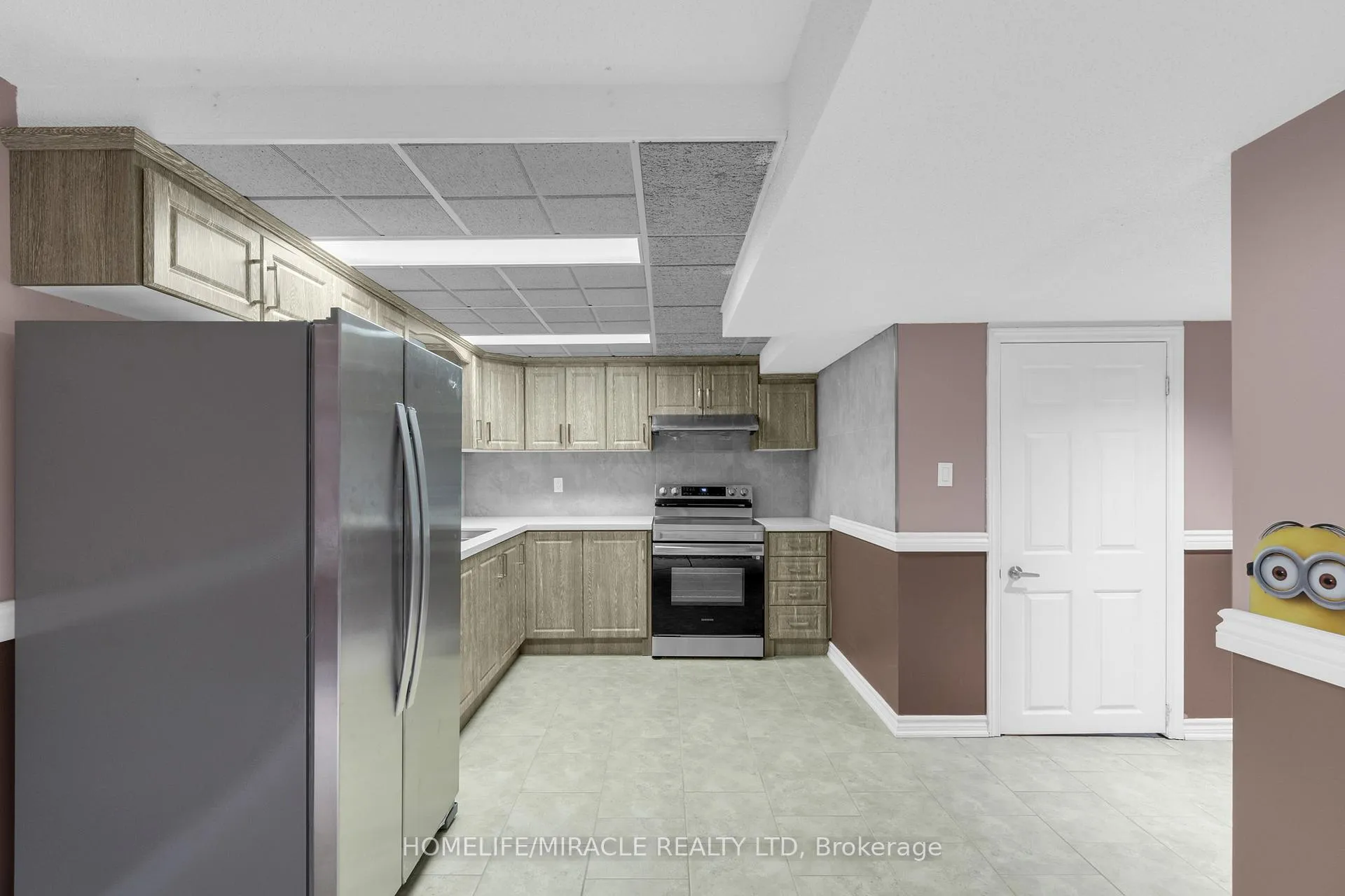 Photo 11 of 373 Forest Drive, Vaughan, West Woodbridge — HOMEH
