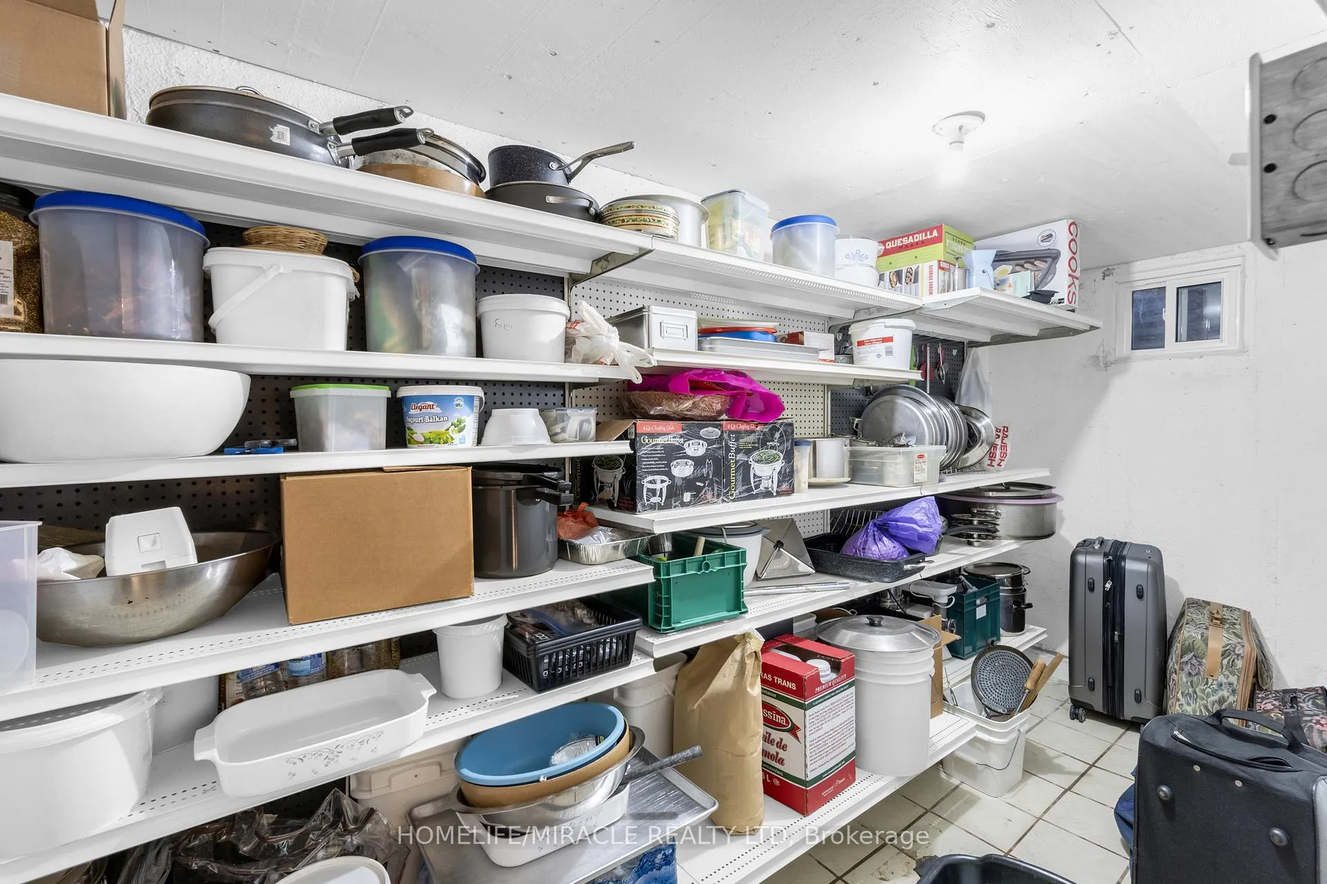 Photo 22 of 373 Forest Drive, Vaughan, West Woodbridge — HOMEH