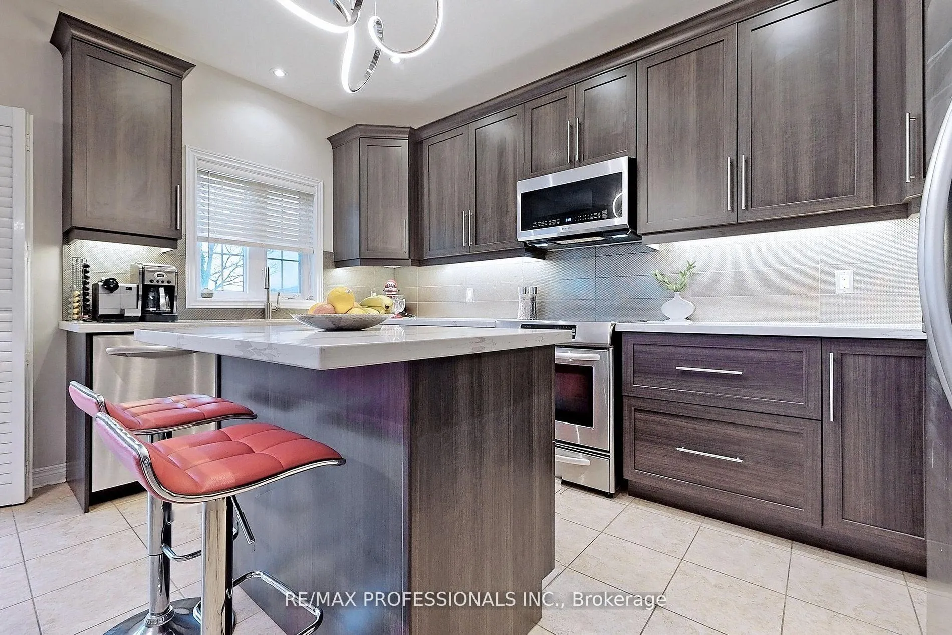 Photo 7 of Unit Upper Unit, 35 Perkins Drive, Brampton, Northwest Sandalwood Parkway — HOMEH