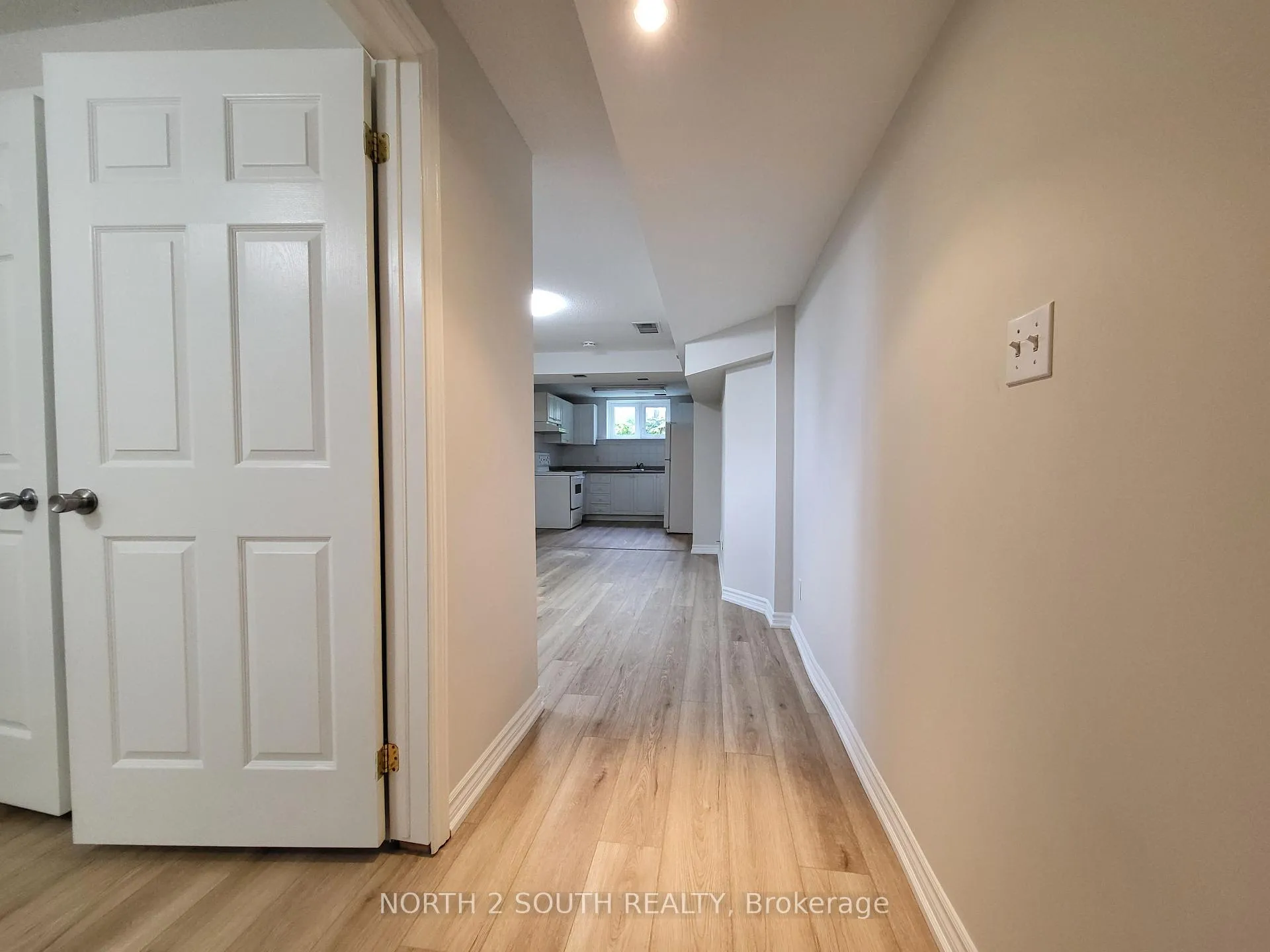 Photo 2 of Unit Bsmt#1, 113 Glenforest Drive, Vaughan, Uplands — HOMEH