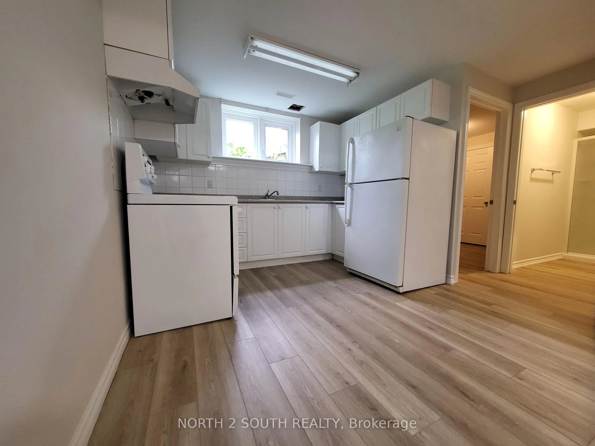 Photo 4 of Unit Bsmt#1, 113 Glenforest Drive, Vaughan, Uplands — HOMEH