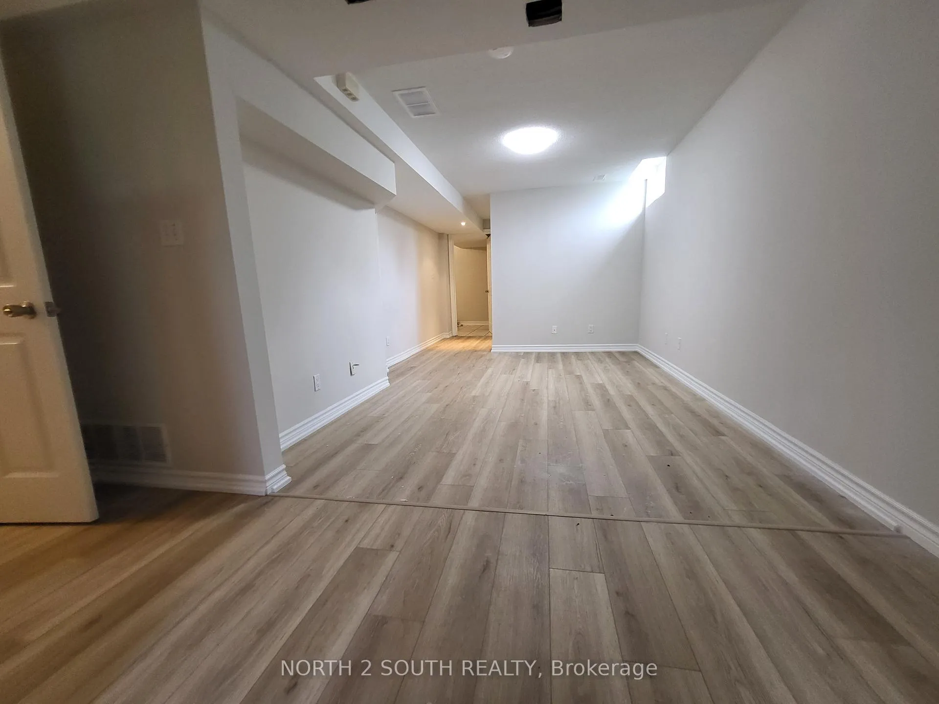 Photo 7 of Unit Bsmt#1, 113 Glenforest Drive, Vaughan, Uplands — HOMEH