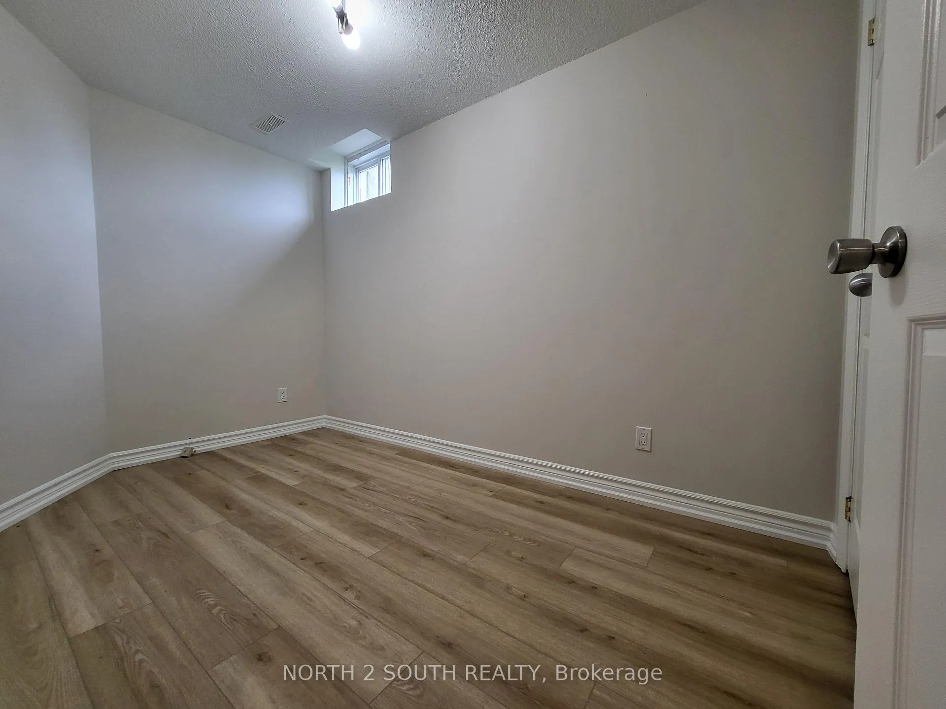 Photo 10 of Unit Bsmt#1, 113 Glenforest Drive, Vaughan, Uplands — HOMEH