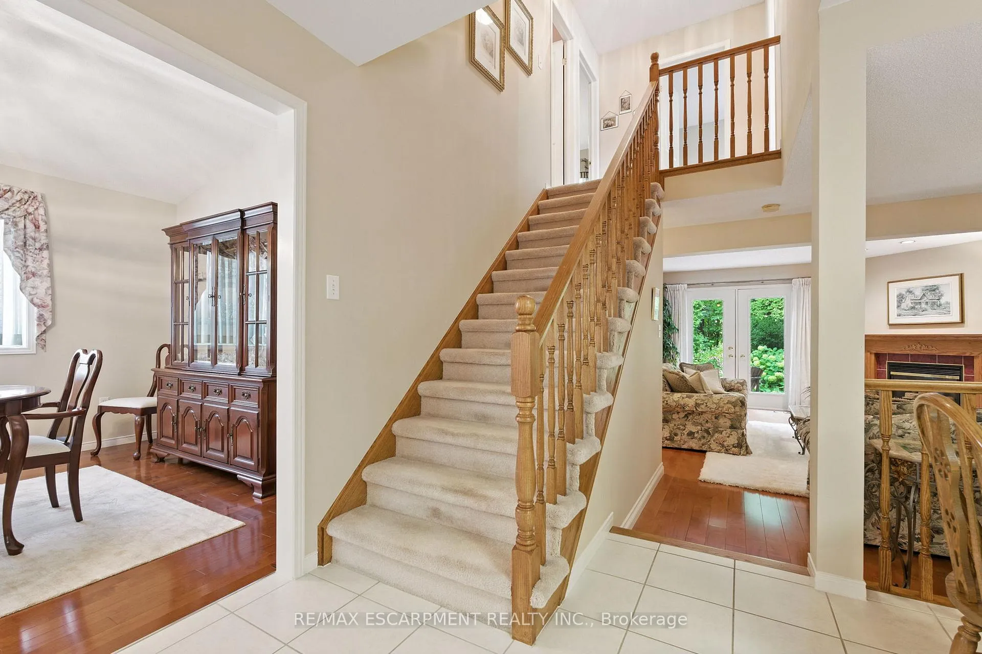 Photo 20 of 18 Naples Boulevard, Hamilton, Rymal — HOMEH