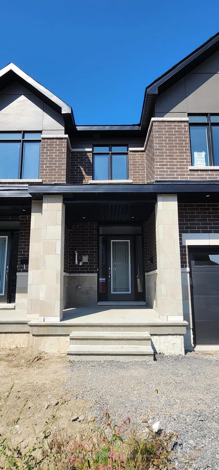 Photo 4 of 304 Makobe Lane N, Ottawa, Riverside South/Gloucester Glen — HOMEH