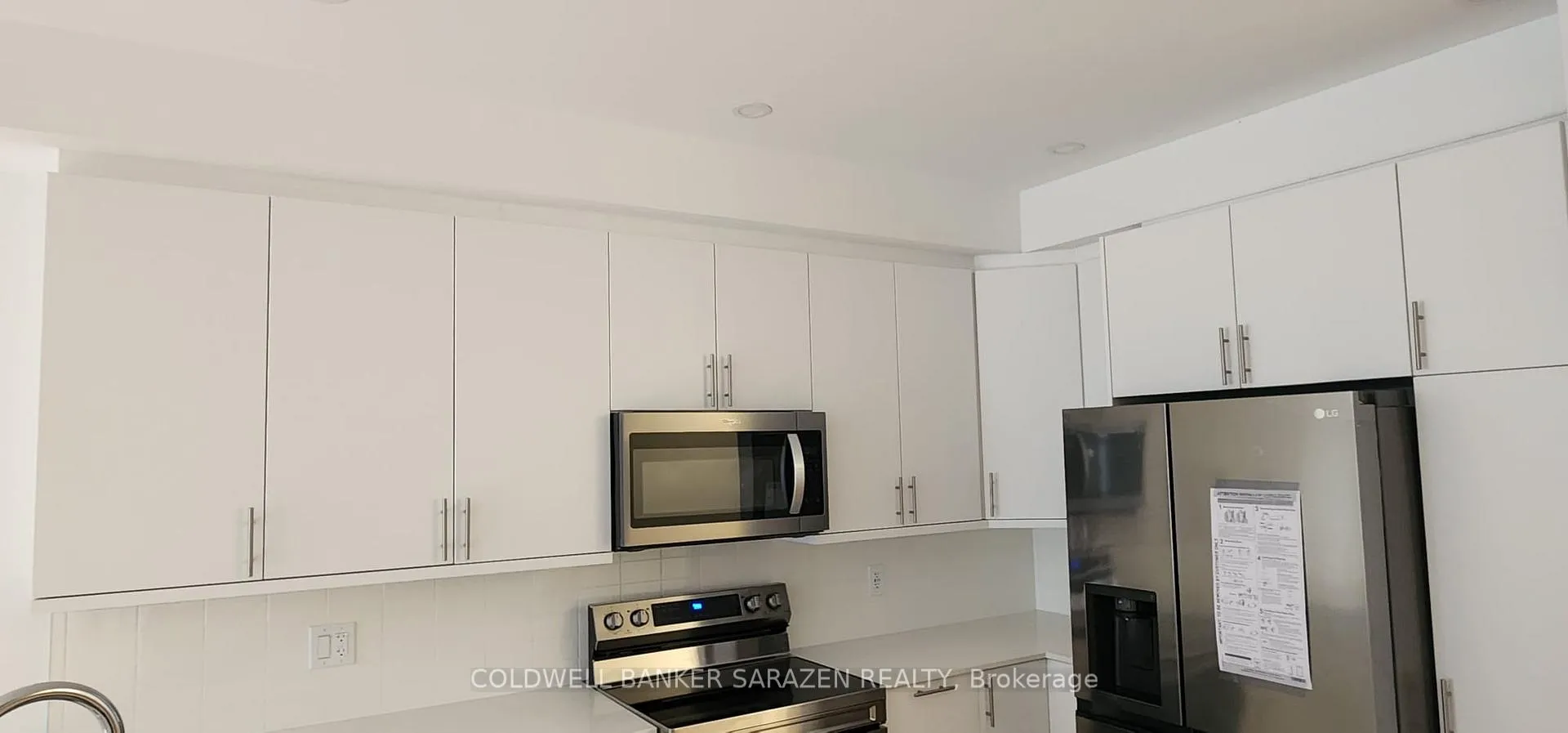 Photo 8 of 304 Makobe Lane N, Ottawa, Riverside South/Gloucester Glen — HOMEH