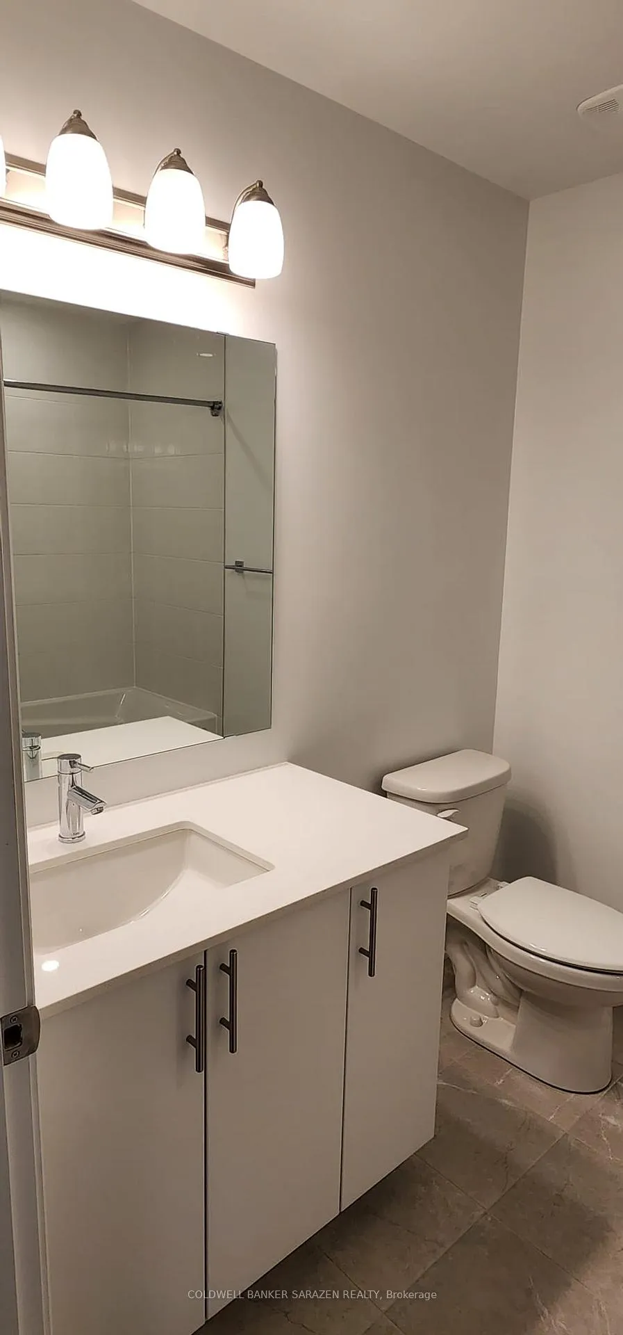 Photo 20 of 304 Makobe Lane N, Ottawa, Riverside South/Gloucester Glen — HOMEH