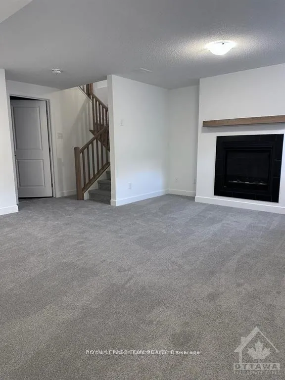 Photo 30 of 304 Makobe Lane N, Ottawa, Riverside South/Gloucester Glen — HOMEH