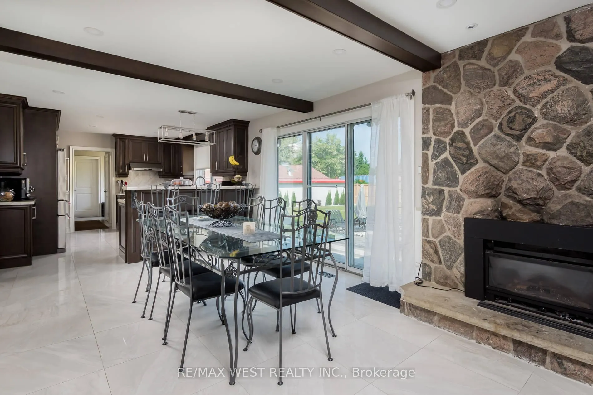 Photo 6 of 6600 King Vaughan Road, Vaughan, Kleinburg — HOMEH