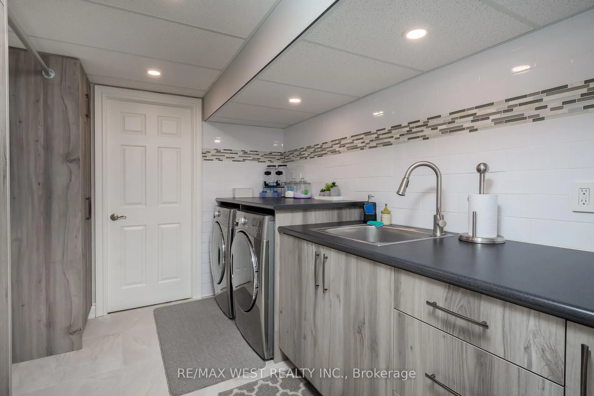 Photo 15 of 6600 King Vaughan Road, Vaughan, Kleinburg — HOMEH