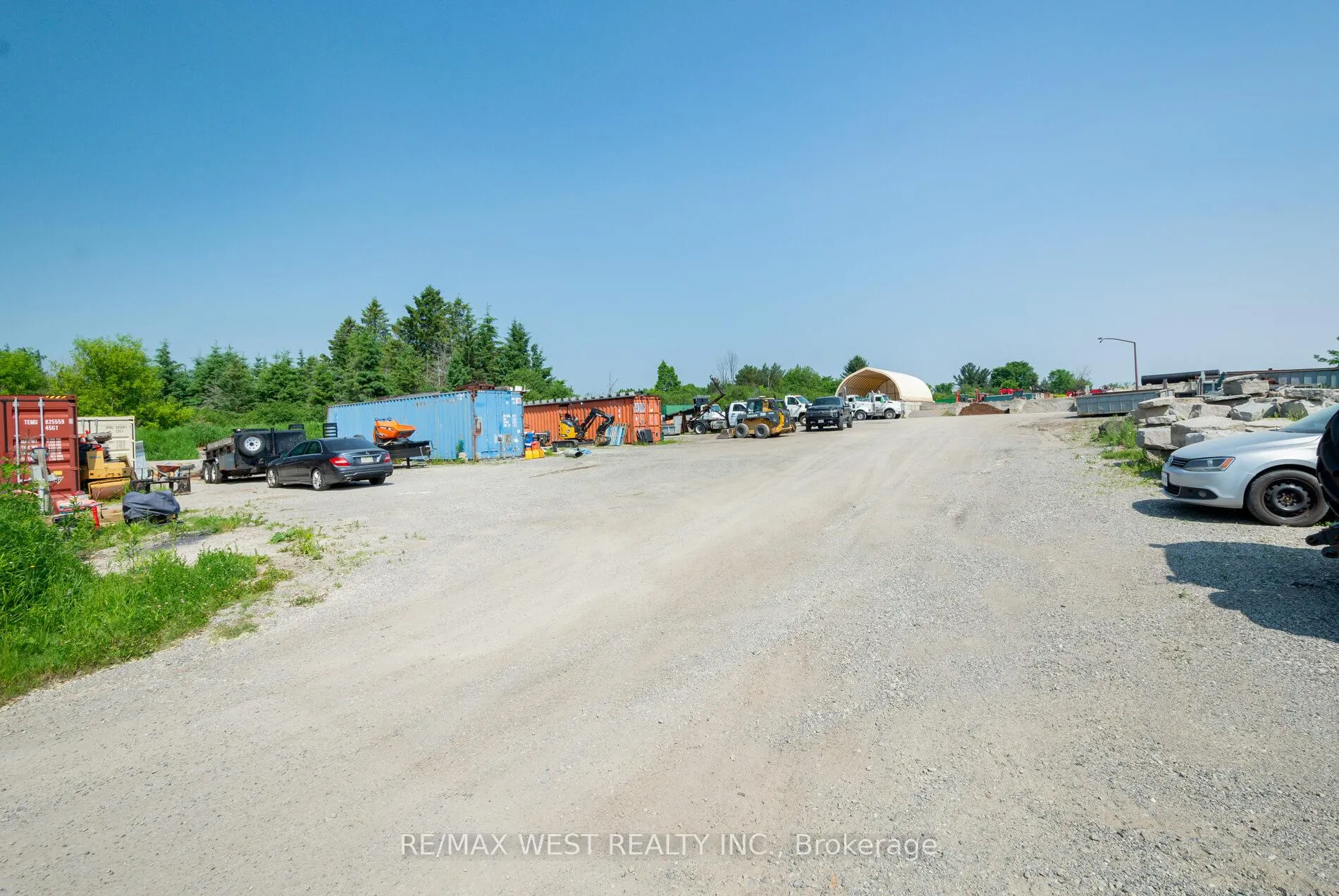 Photo 25 of 6600 King Vaughan Road, Vaughan, Kleinburg — HOMEH
