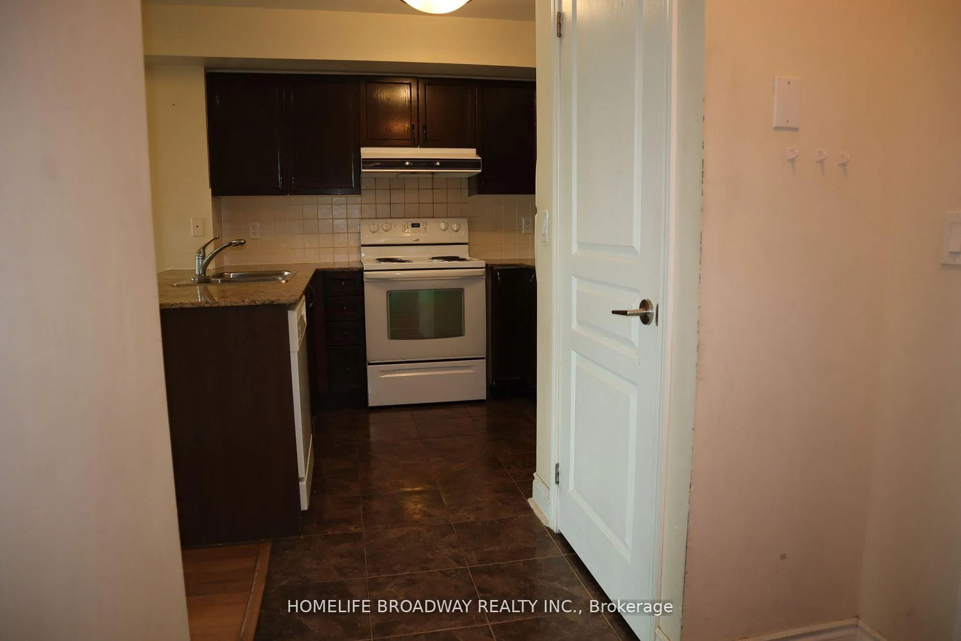 Photo 11 of Unit 206, 75 South Town Centre Boulevard, Markham, Unionville — HOMEH