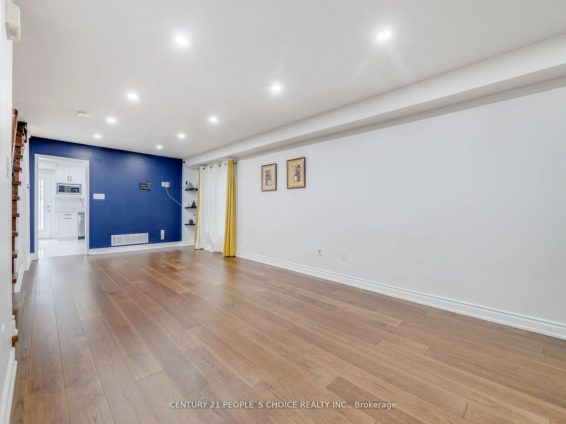 Photo 6 of 37 Giraffe Avenue, Brampton, Sandringham-Wellington — HOMEH