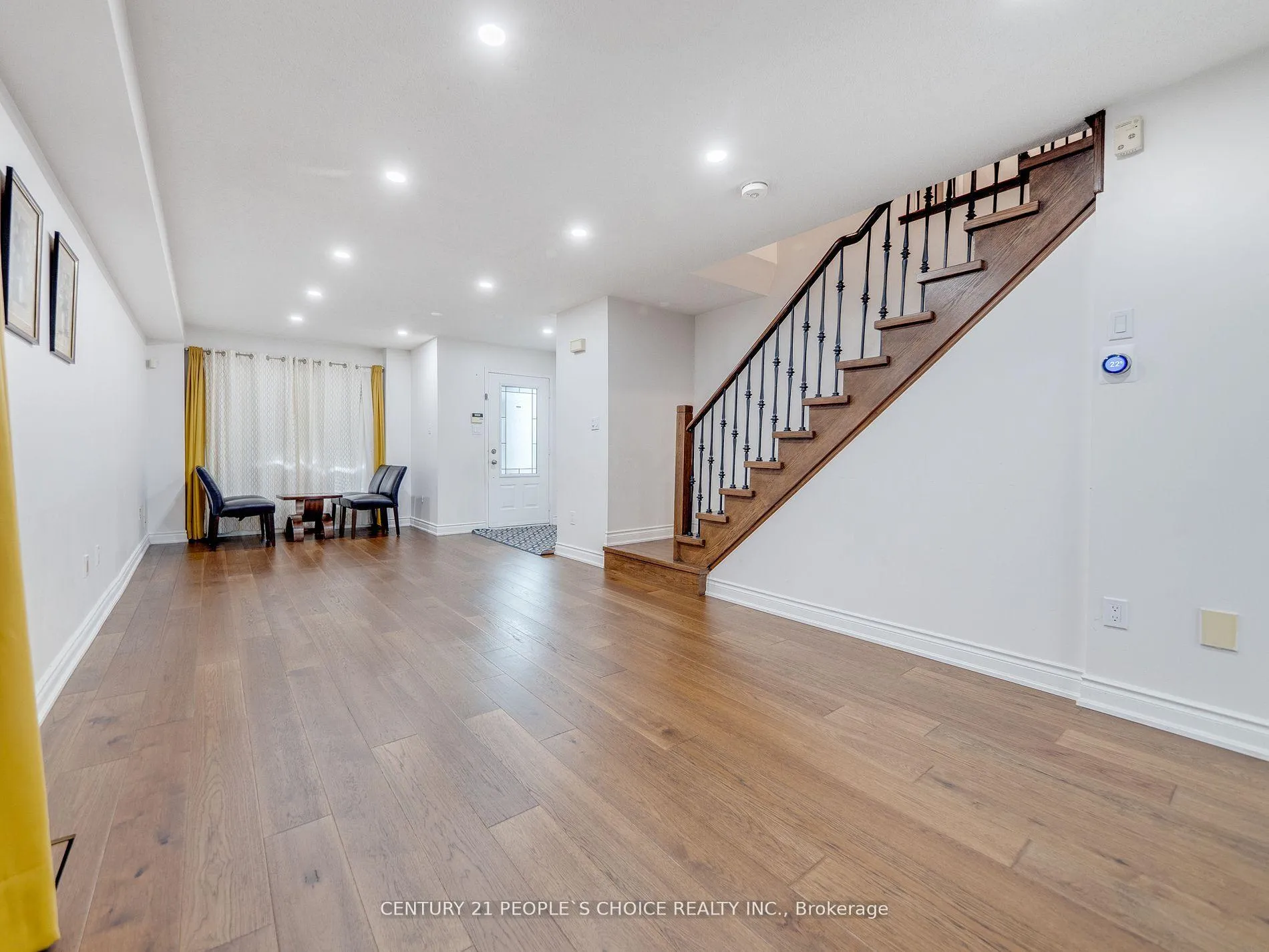 Photo 7 of 37 Giraffe Avenue, Brampton, Sandringham-Wellington — HOMEH