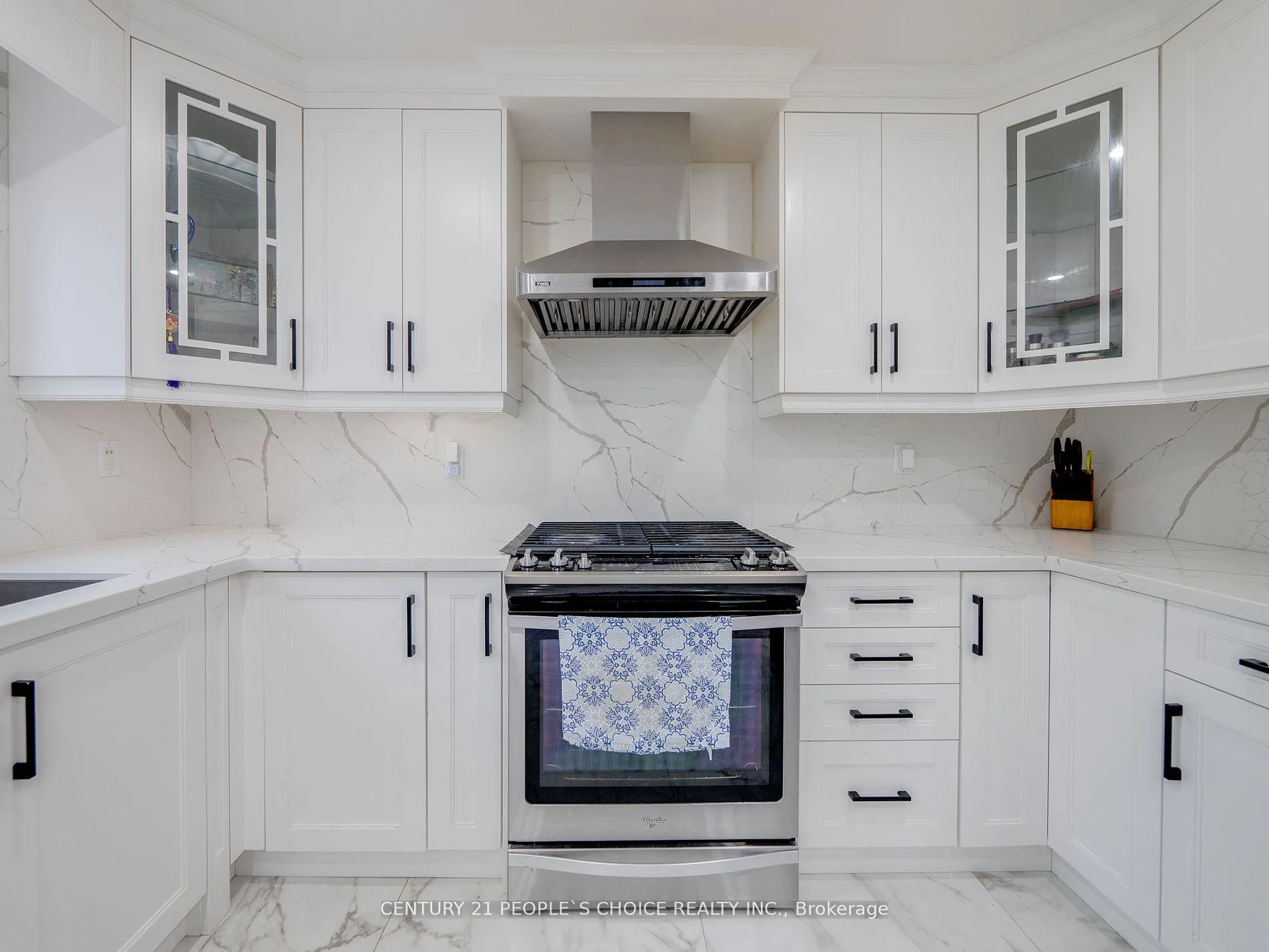Photo 12 of 37 Giraffe Avenue, Brampton, Sandringham-Wellington — HOMEH