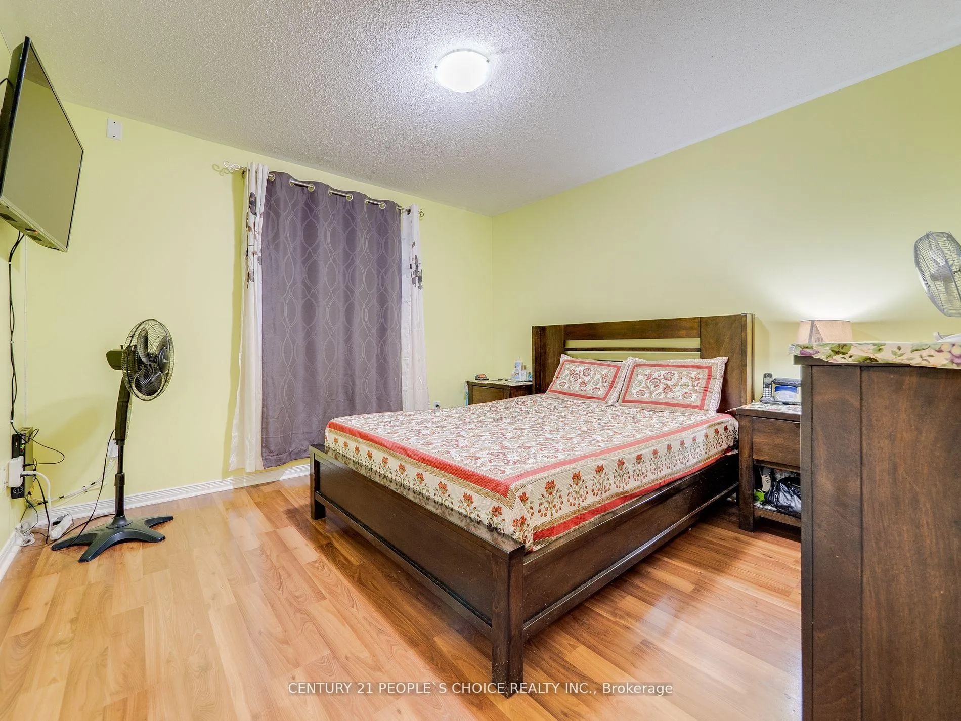 Photo 26 of 37 Giraffe Avenue, Brampton, Sandringham-Wellington — HOMEH
