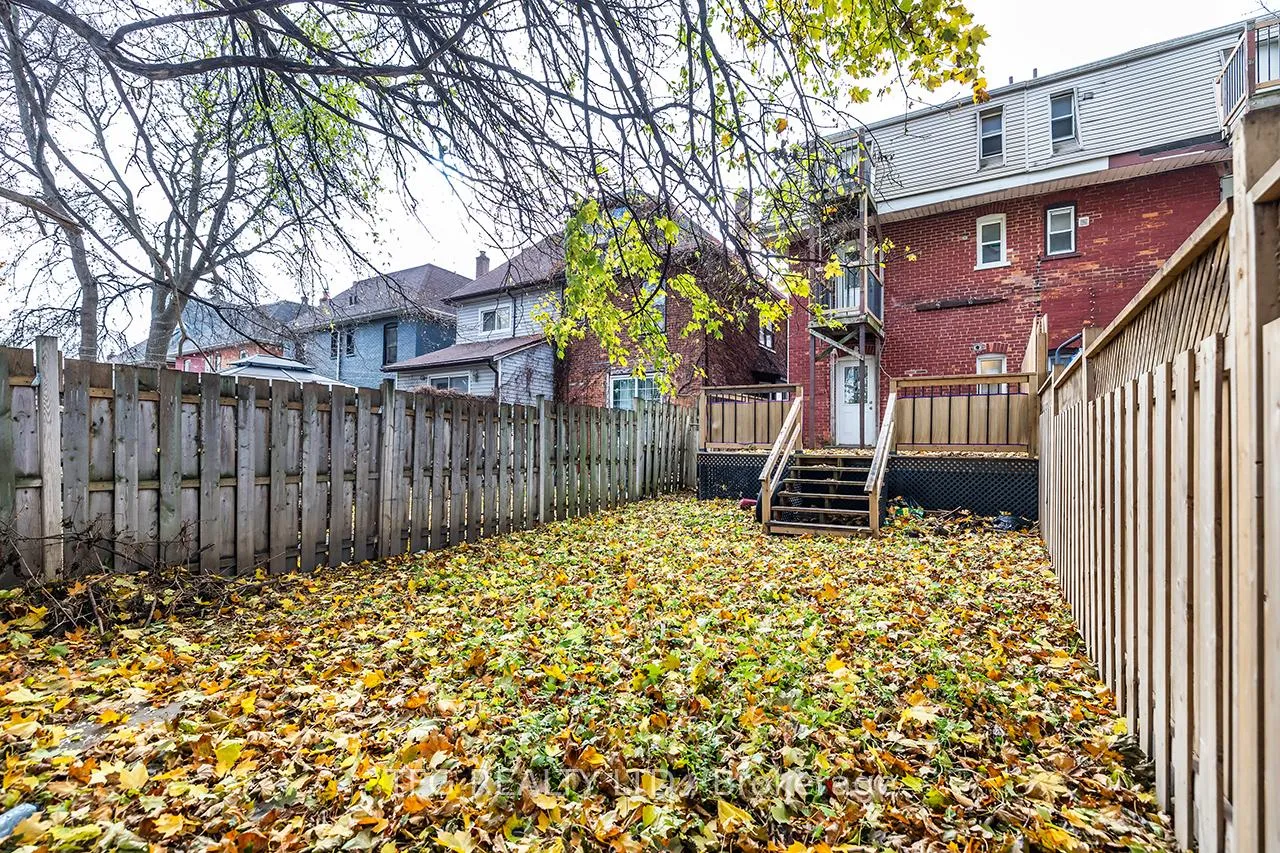 Photo 12 of Unit Mainfloor, 283 Jarvis Street, Oshawa, O'Neill — HOMEH