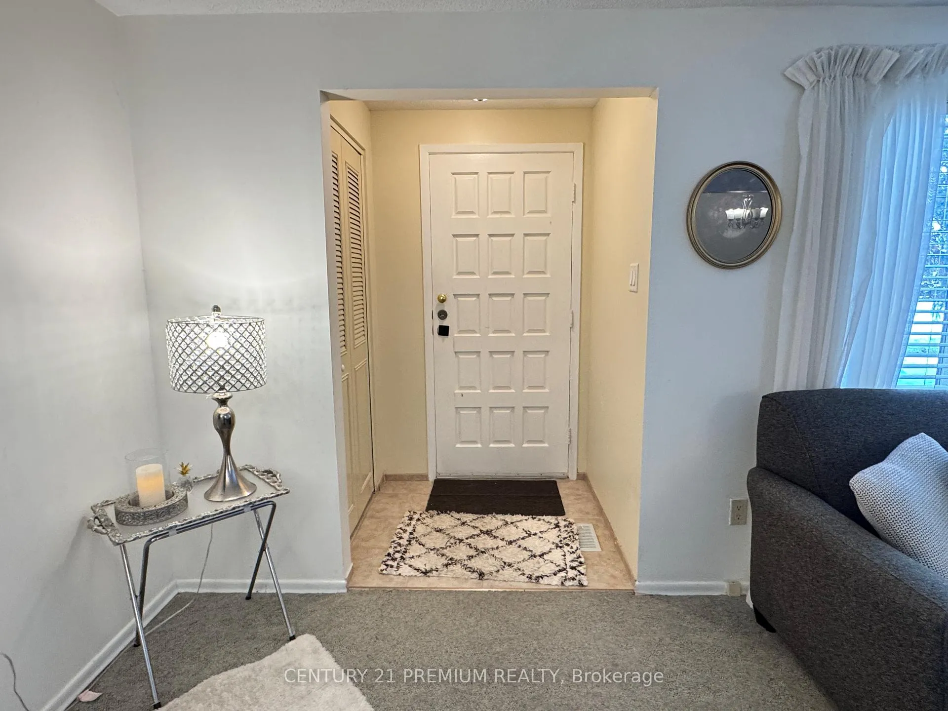 Photo 2 of Unit 3, 23 Flint Drive, Kitchener — HOMEH