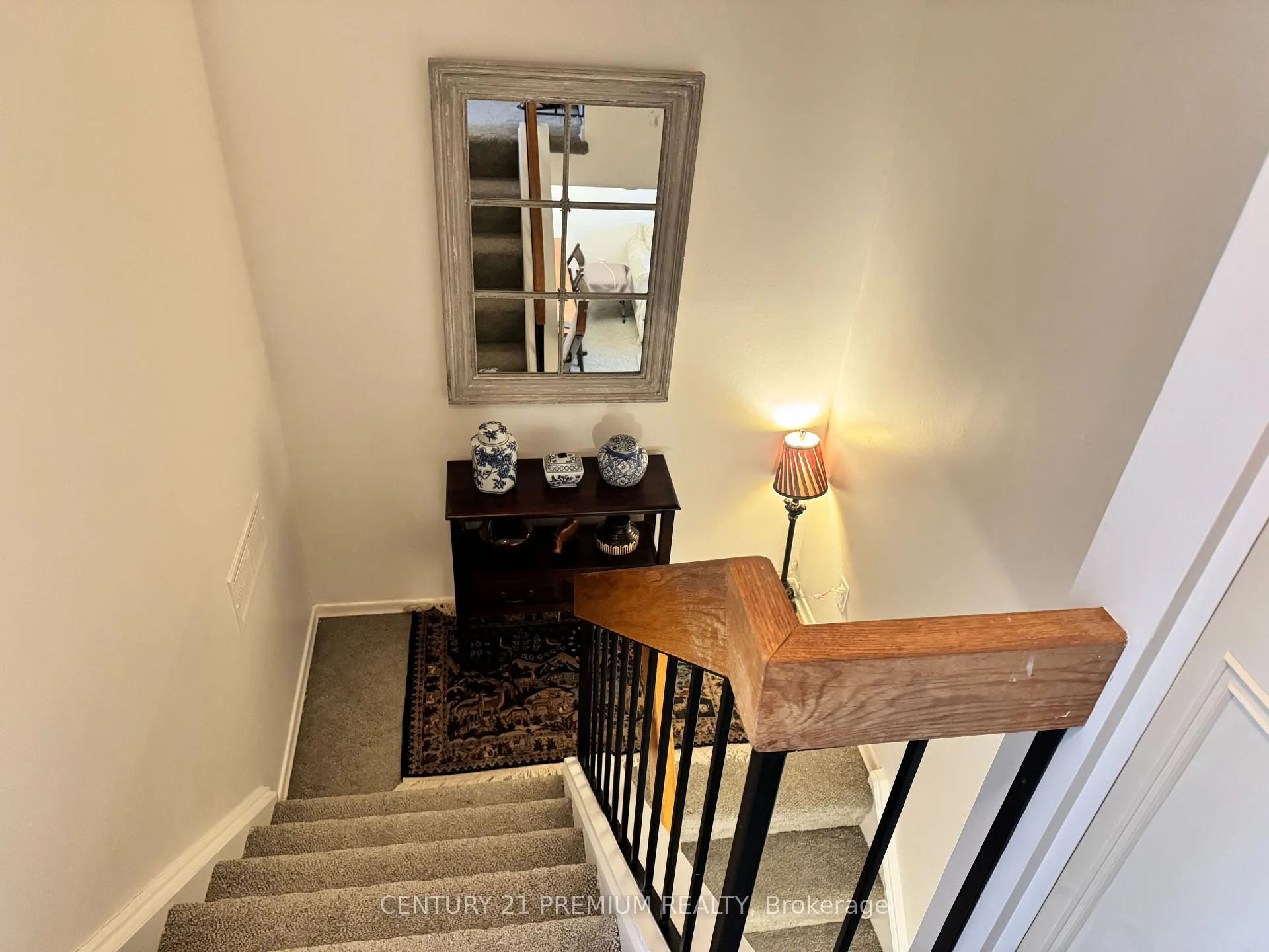 Photo 16 of Unit 3, 23 Flint Drive, Kitchener — HOMEH