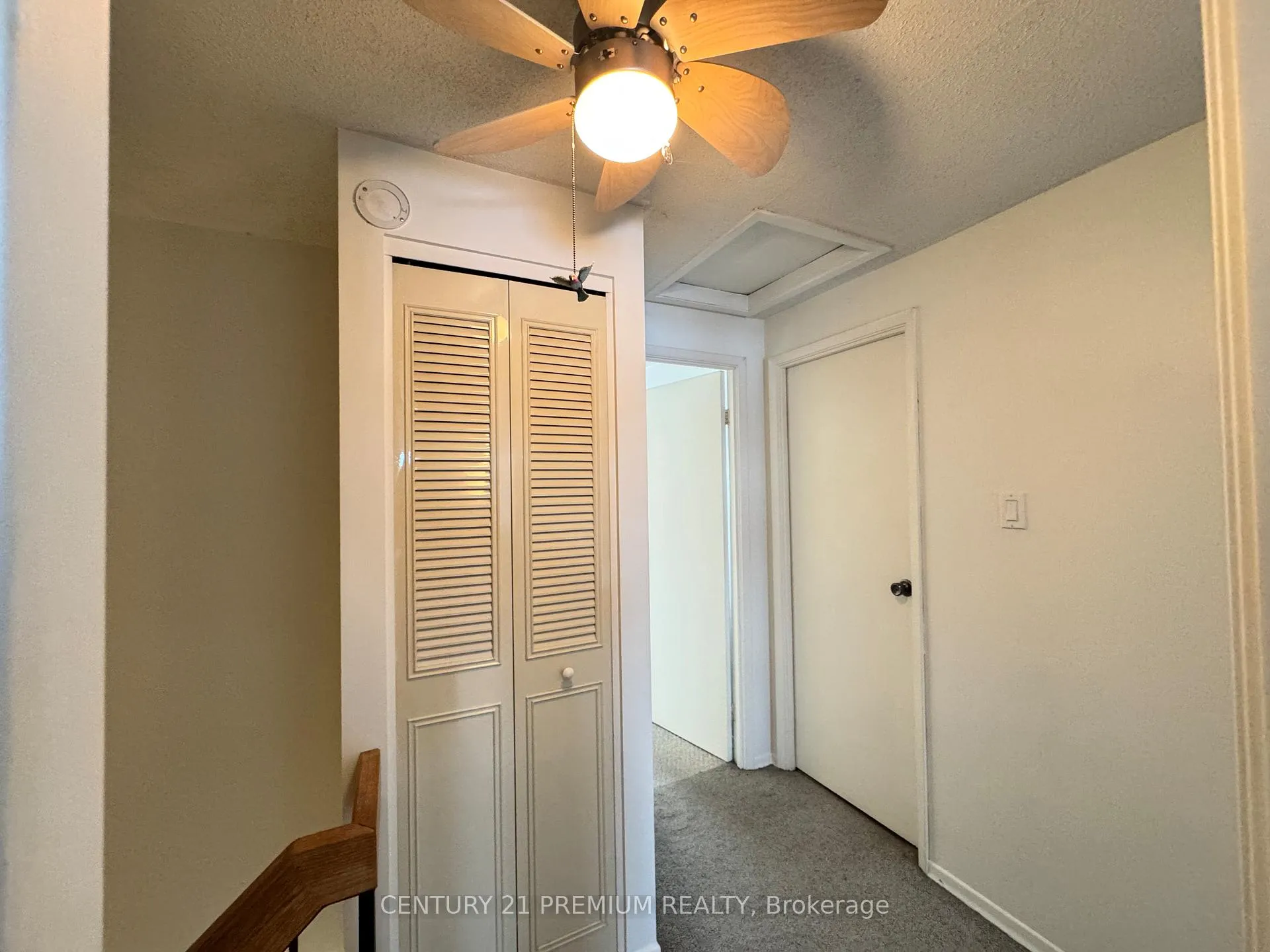 Photo 17 of Unit 3, 23 Flint Drive, Kitchener — HOMEH