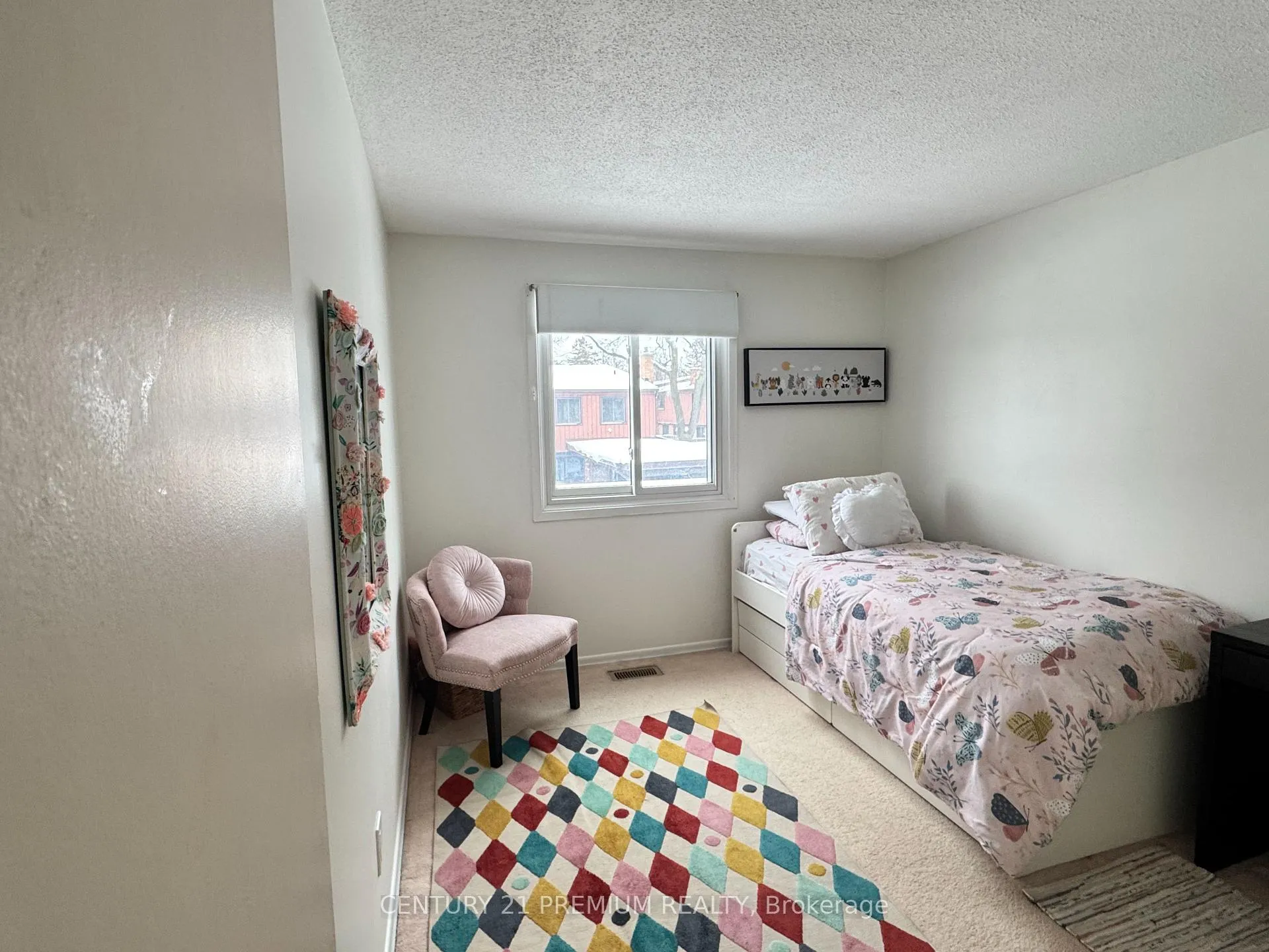 Photo 23 of Unit 3, 23 Flint Drive, Kitchener — HOMEH
