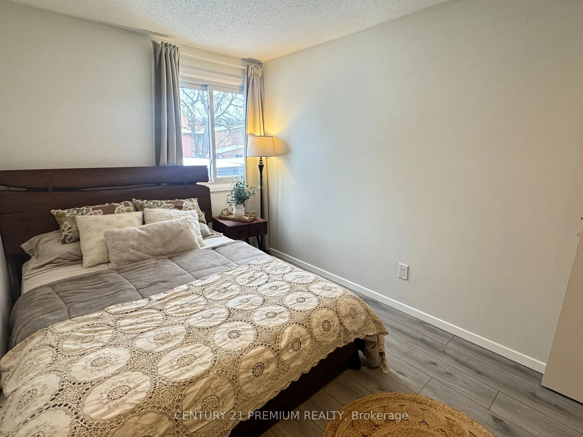 Photo 28 of Unit 3, 23 Flint Drive, Kitchener — HOMEH