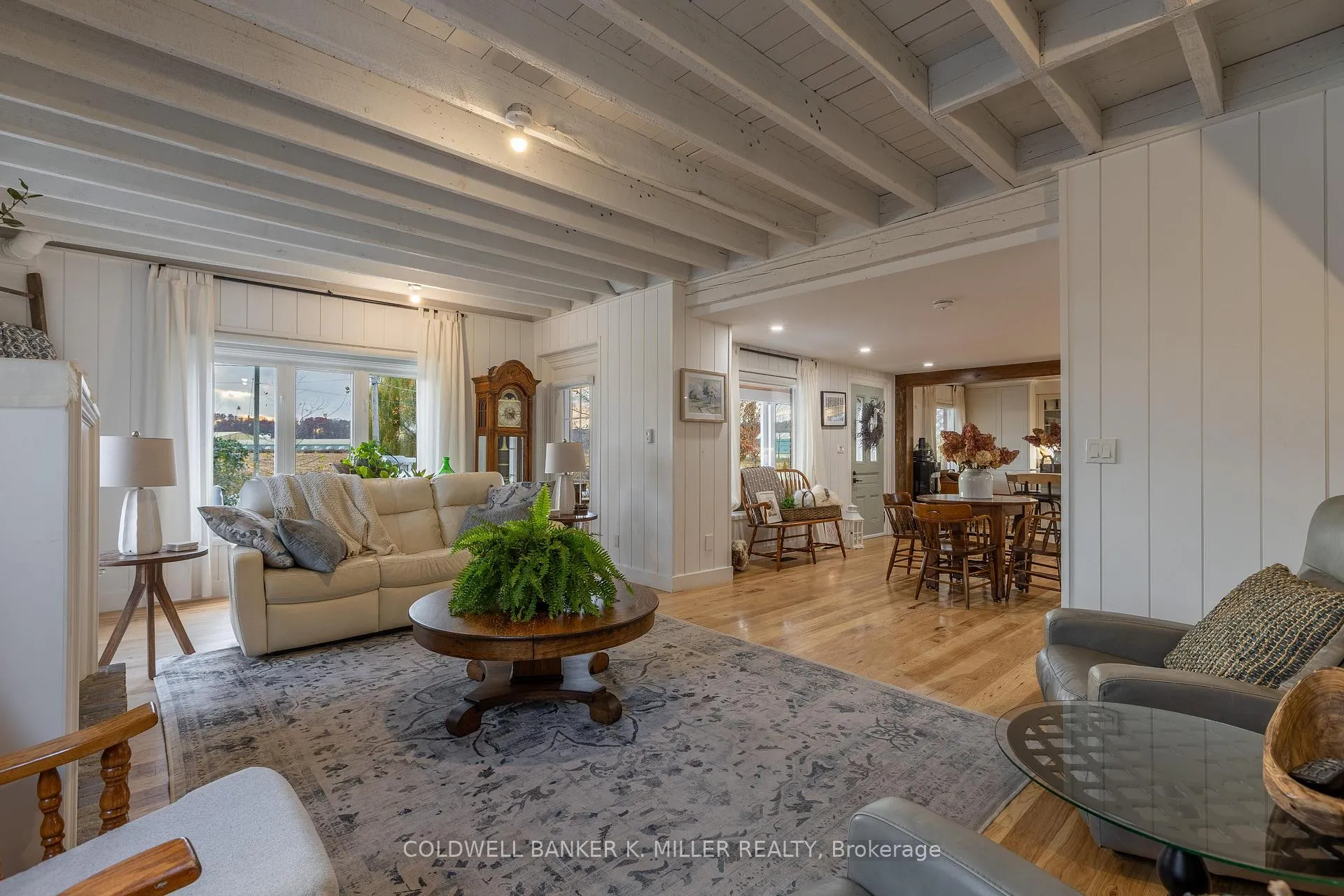 Photo 2 of 4028 River Road, Haldimand — HOMEH