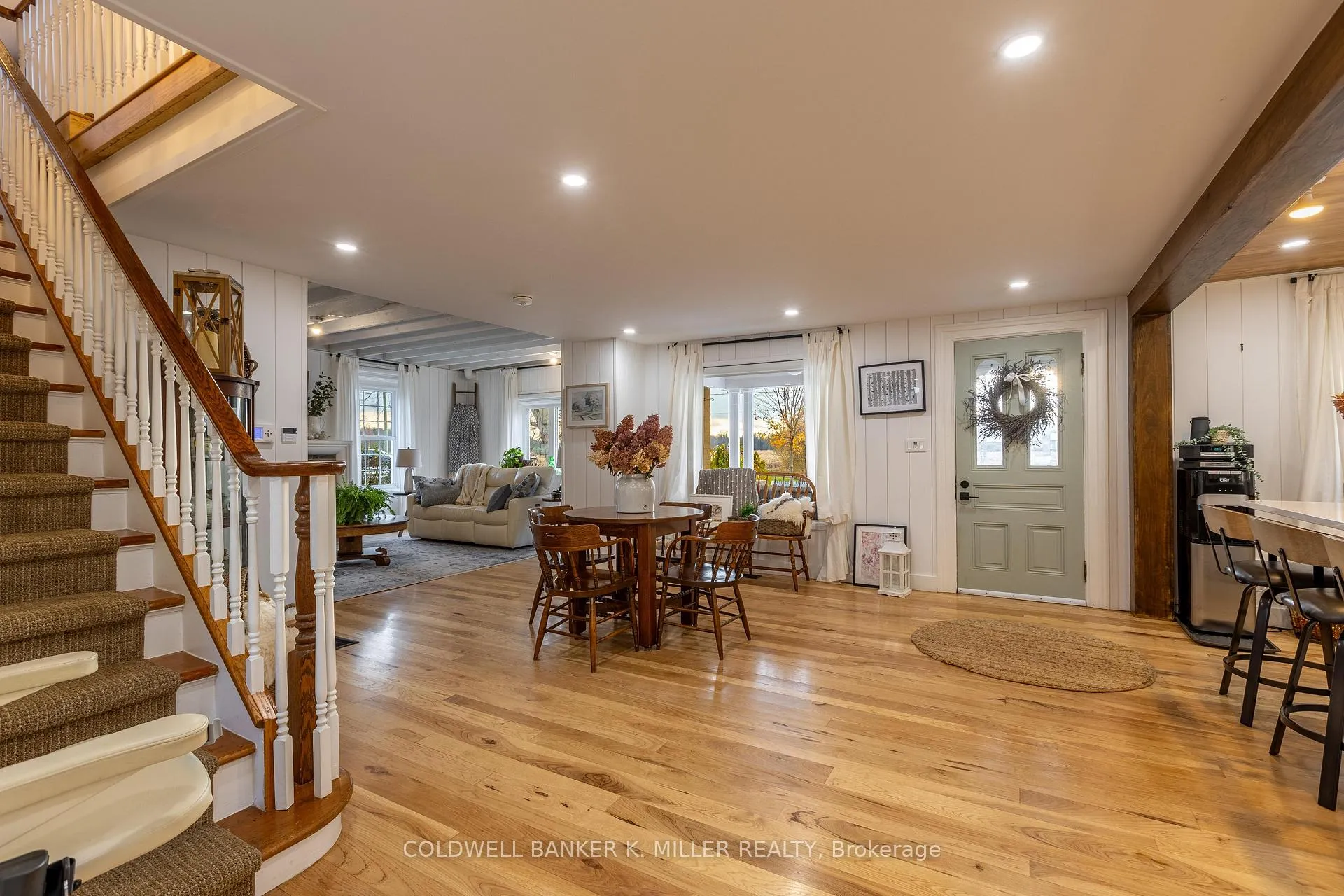 Photo 5 of 4028 River Road, Haldimand — HOMEH
