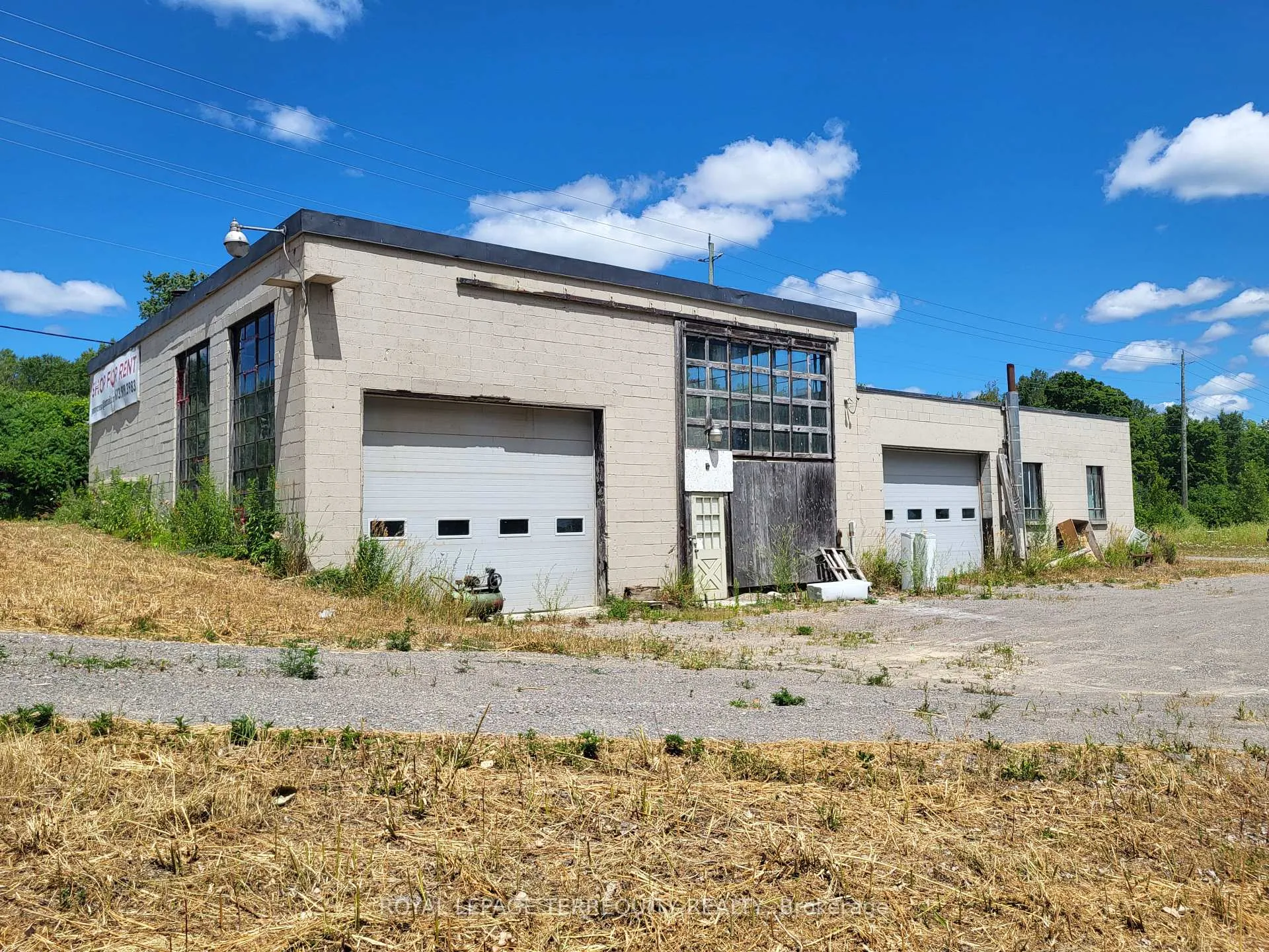 Photo 13 of 14407 County Road 2, Brighton — HOMEH