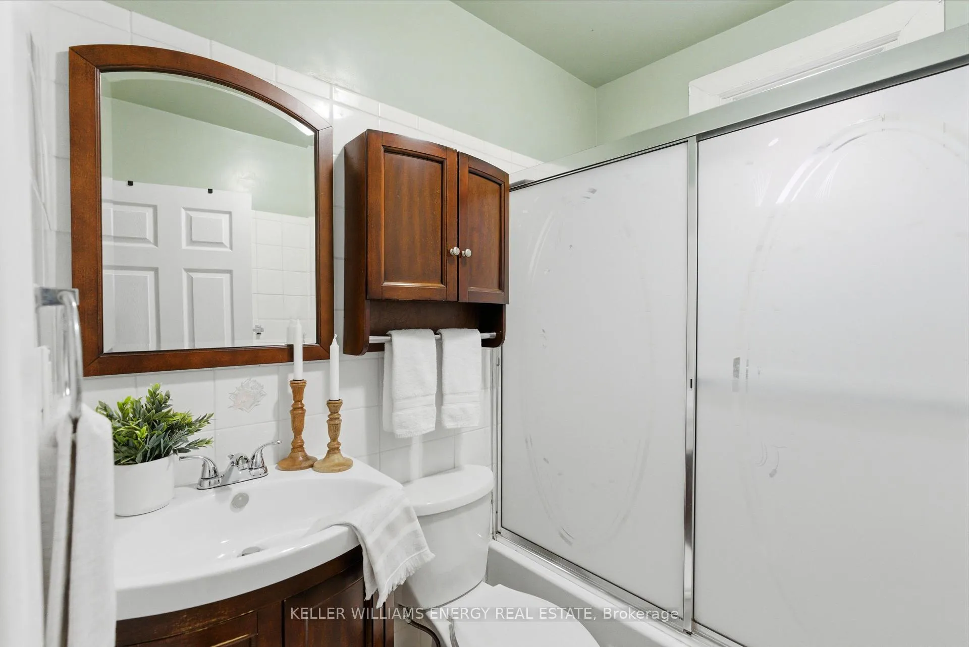 Photo 25 of 89 Burk Street, Oshawa, Vanier — HOMEH