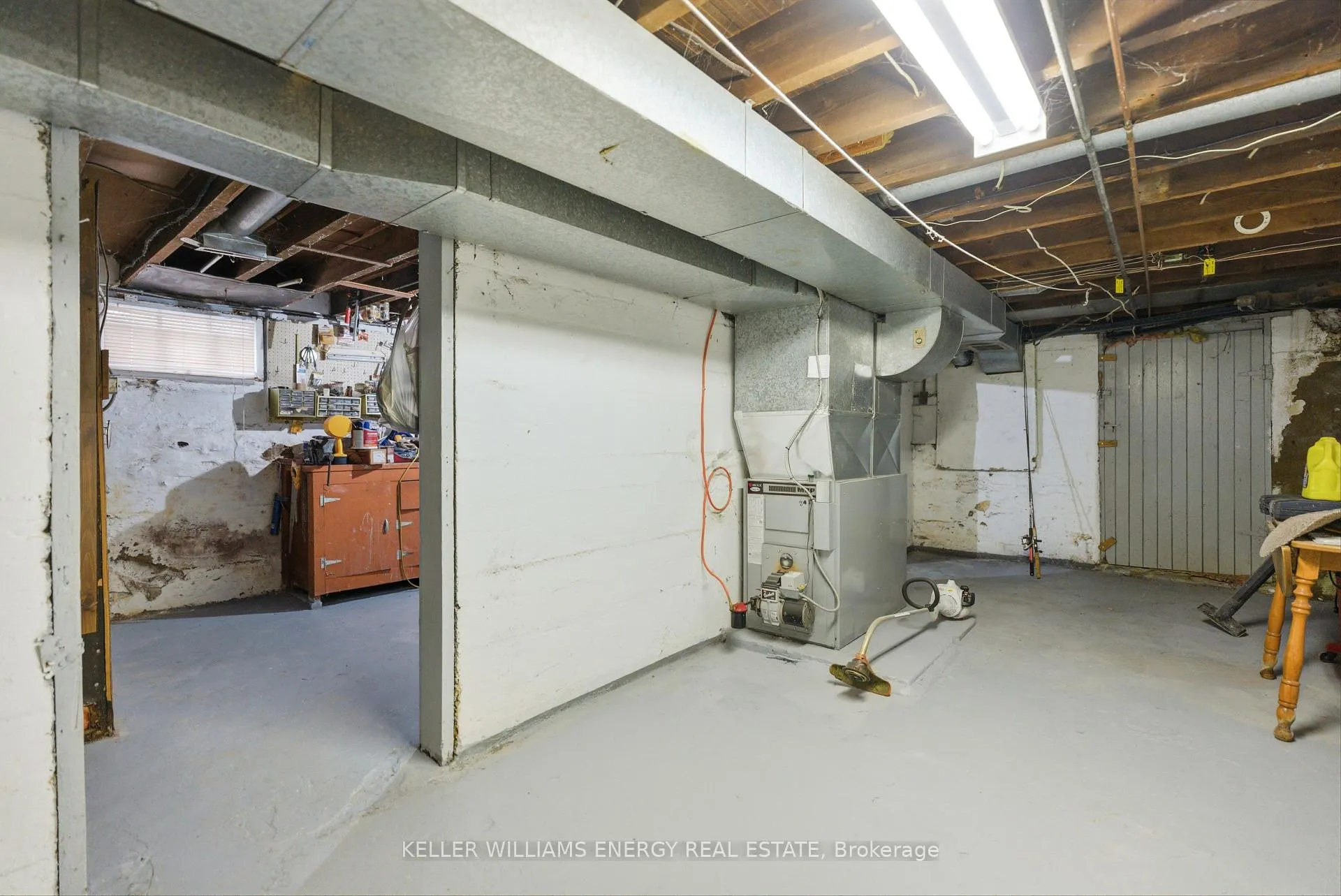Photo 40 of 89 Burk Street, Oshawa, Vanier — HOMEH