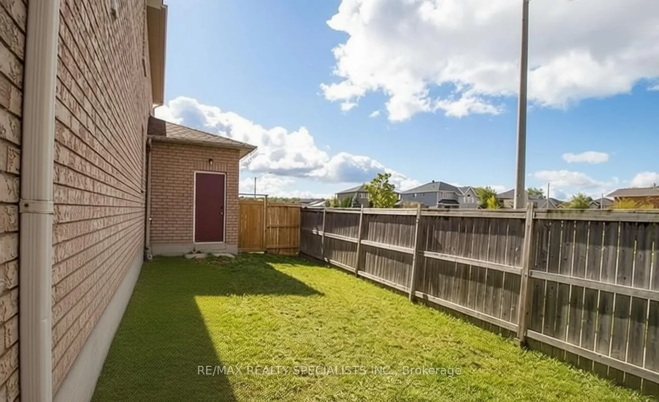 Photo 18 of 150 Sproule Drive, Barrie, Edgehill Drive — HOMEH