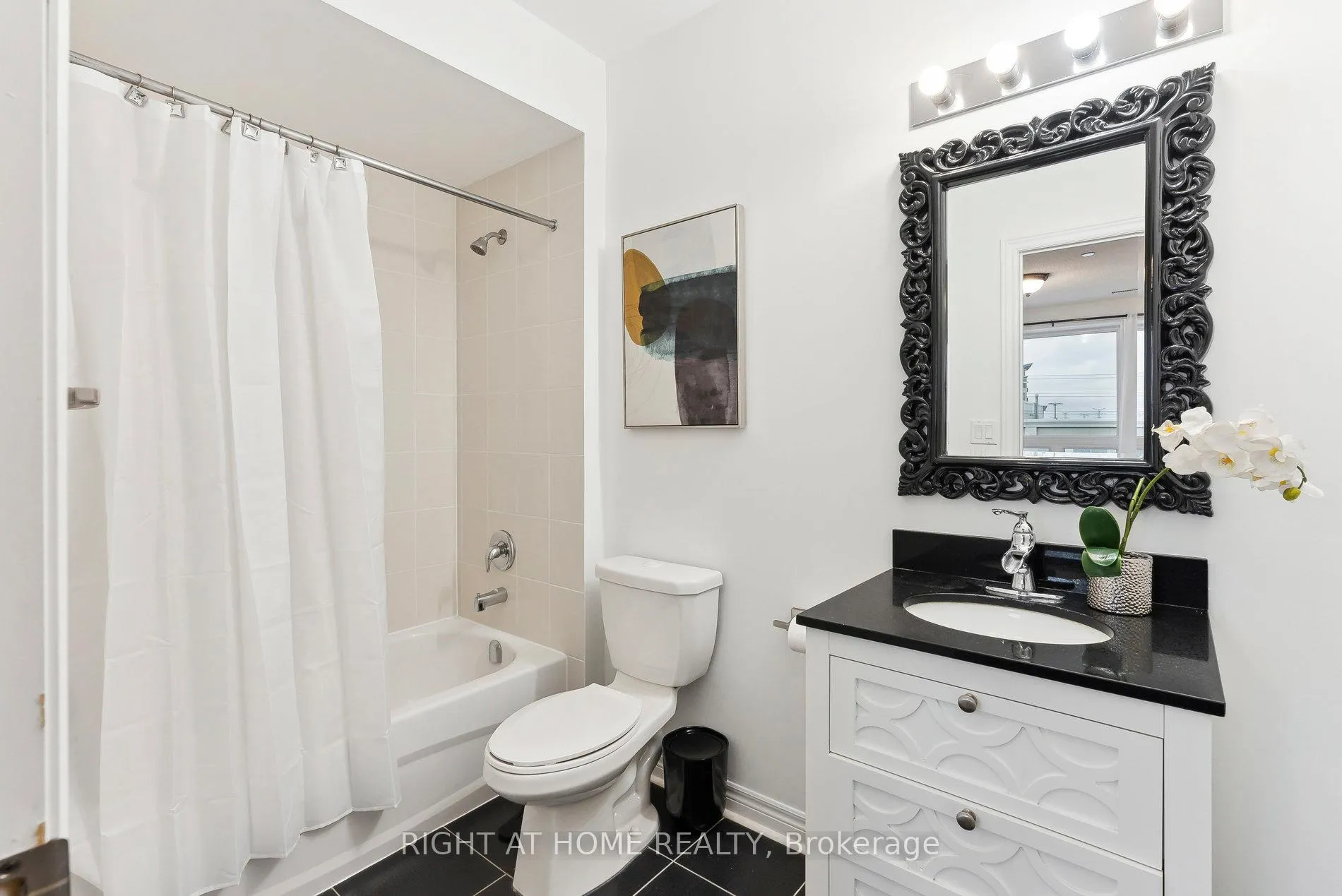 Photo 9 of Unit 319, 7400 Markham Road, Markham, Middlefield — HOMEH