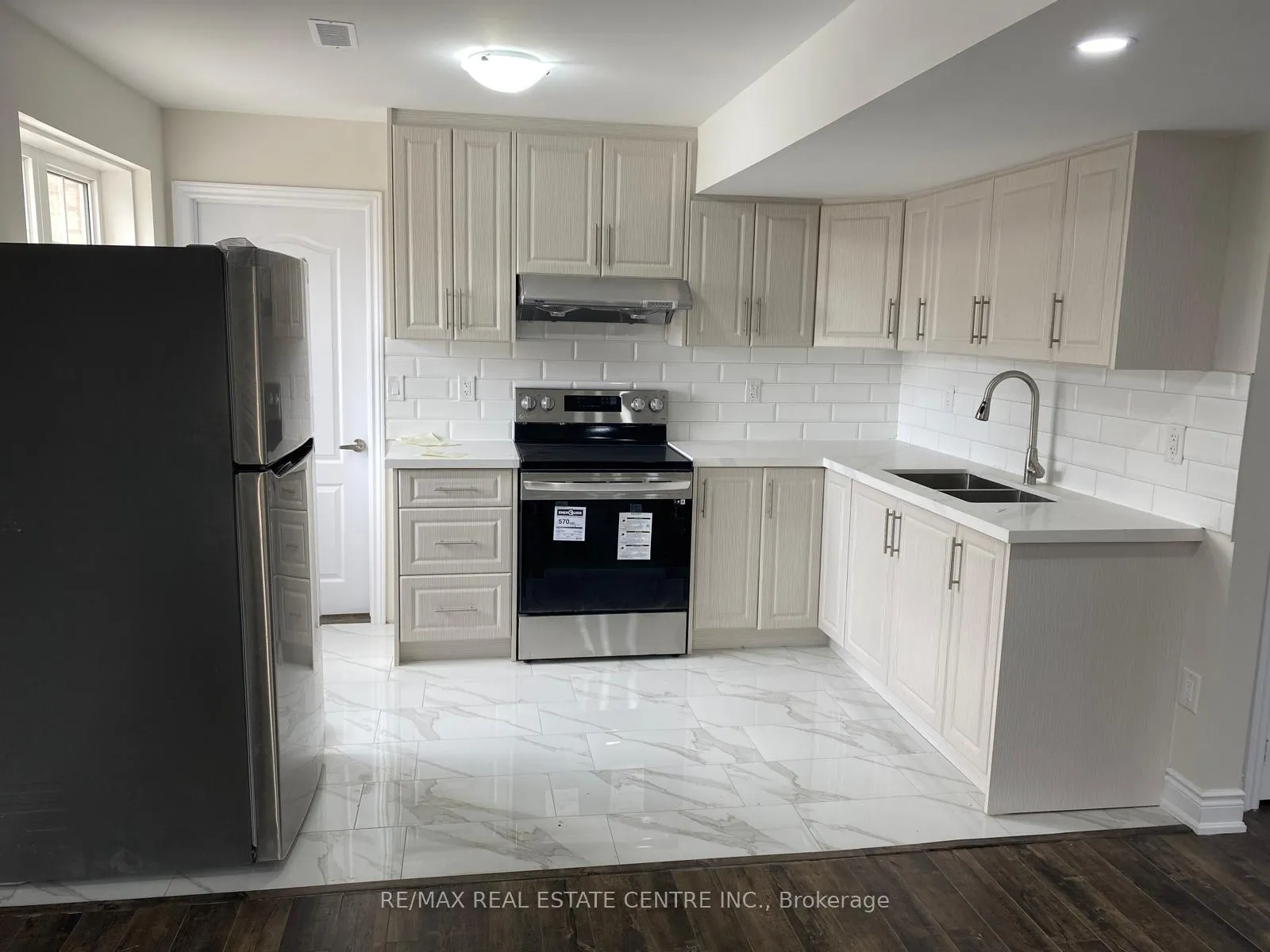 Photo 5 of Unit BSMT, 219 Allegro Drive, Brampton, Credit Valley — HOMEH