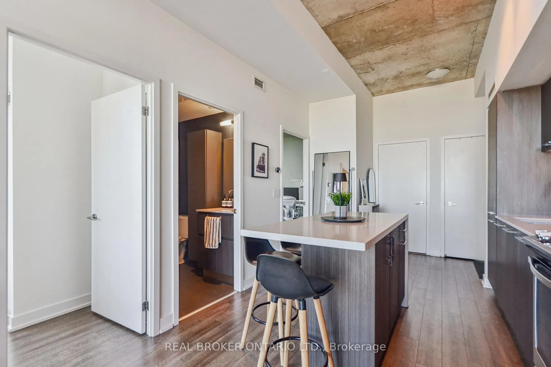 Photo 11 of Unit 1102, 30 Baseball Place, Toronto, South Riverdale — HOMEH