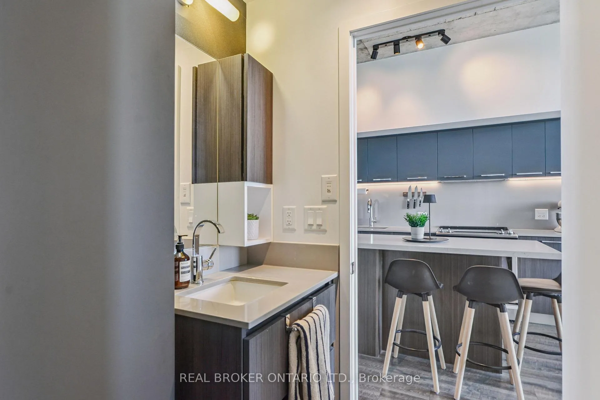 Photo 17 of Unit 1102, 30 Baseball Place, Toronto, South Riverdale — HOMEH